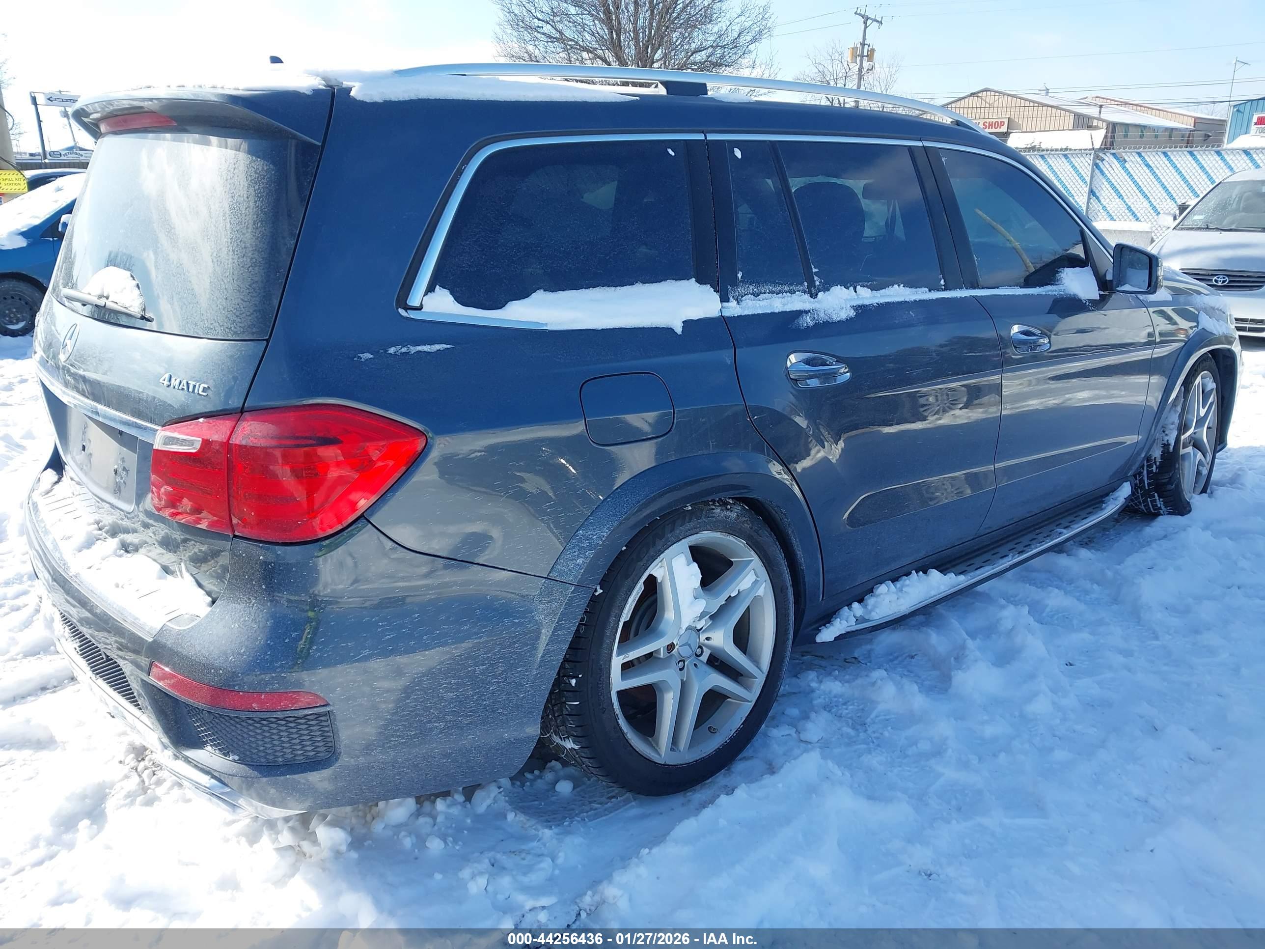 MERCEDES-BENZ GL image 4