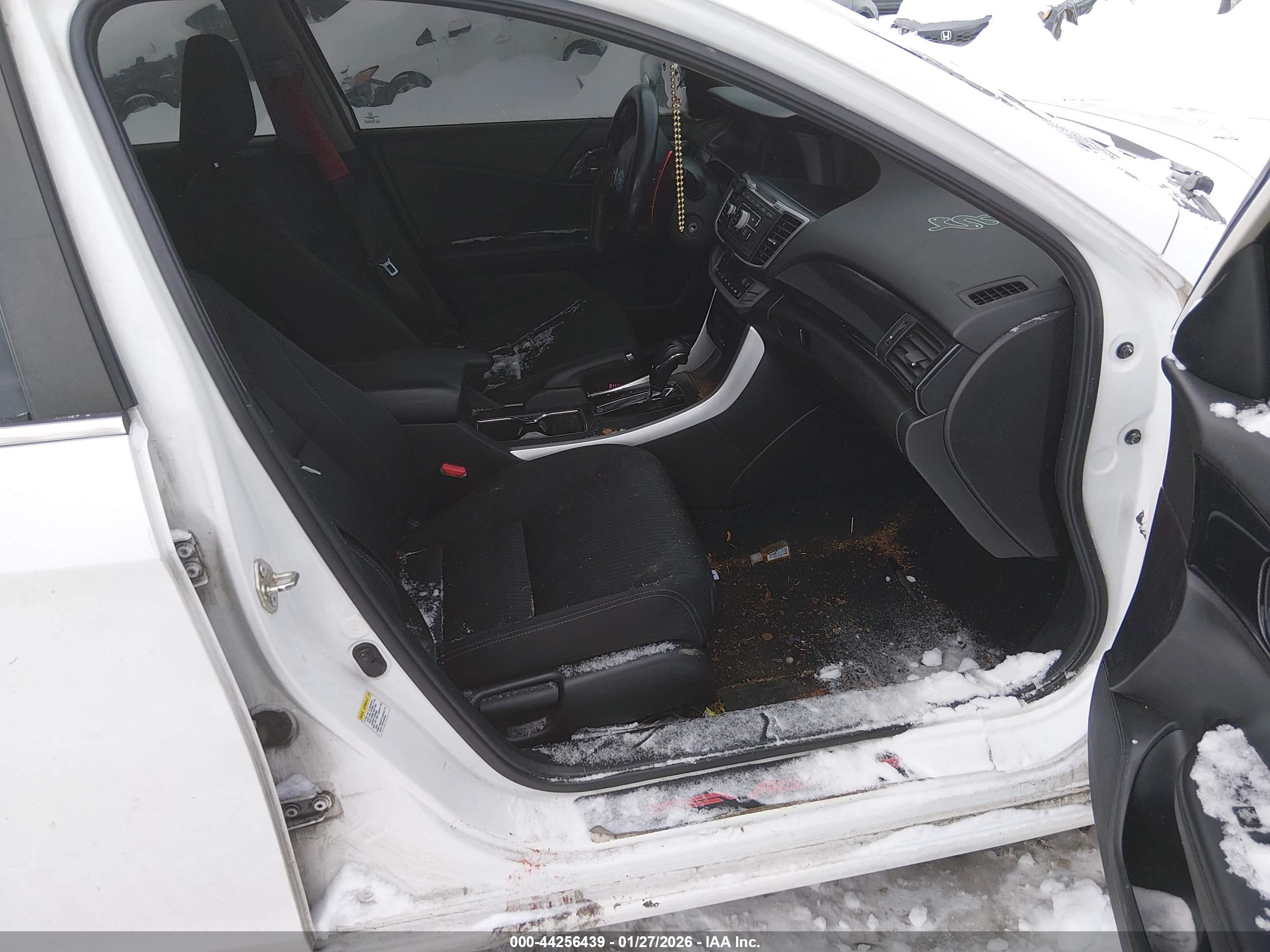 HONDA ACCORD image 5