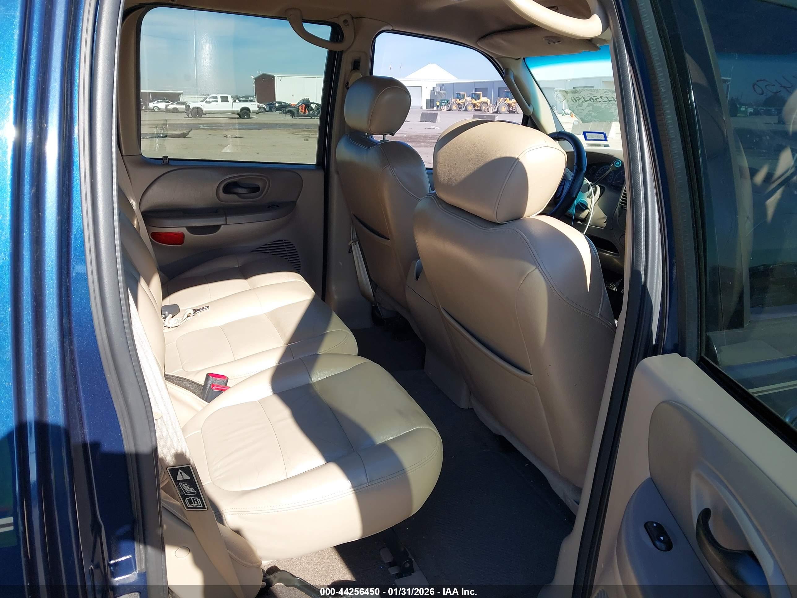 FORD F-150 image 8