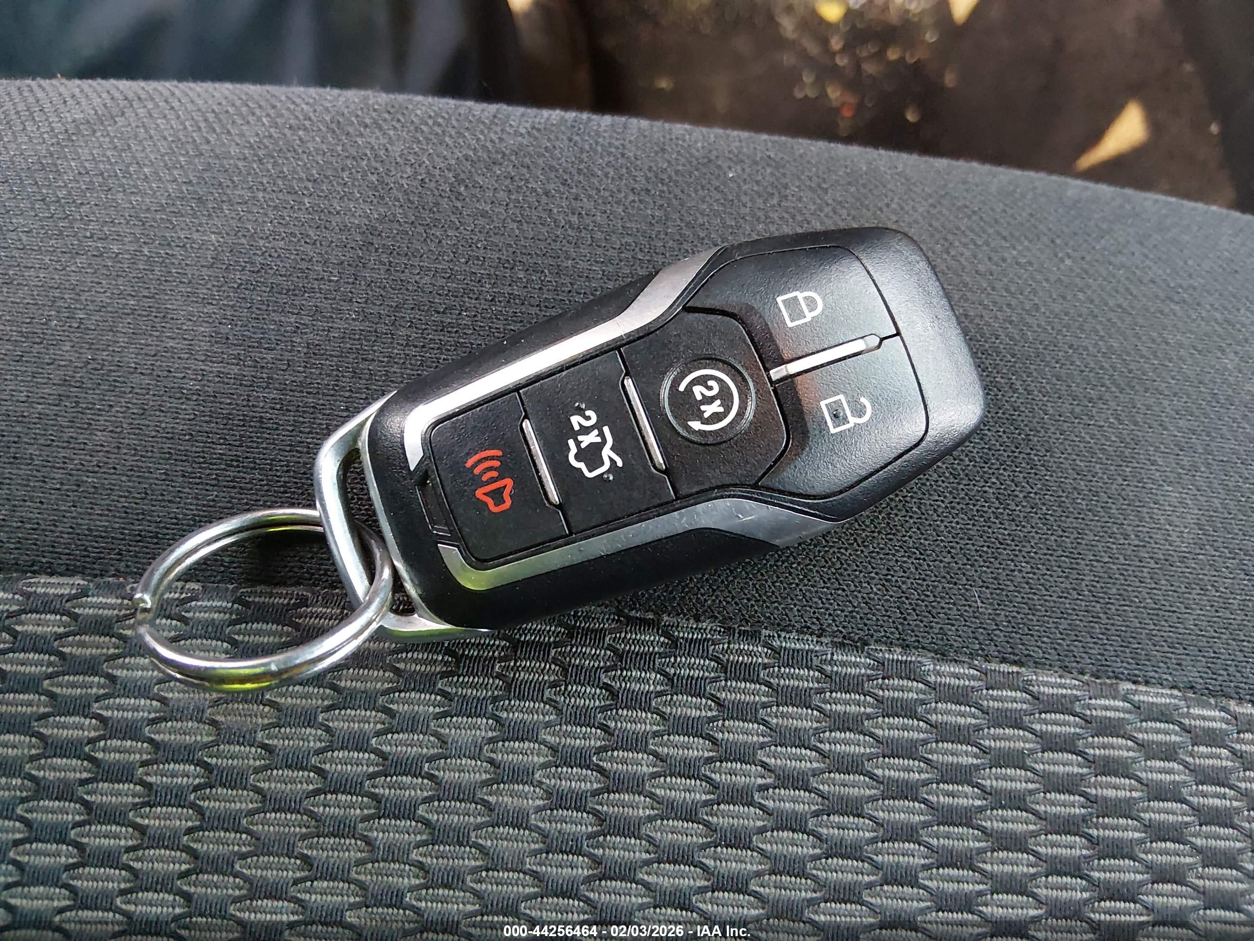 FORD EXPLORER image 11