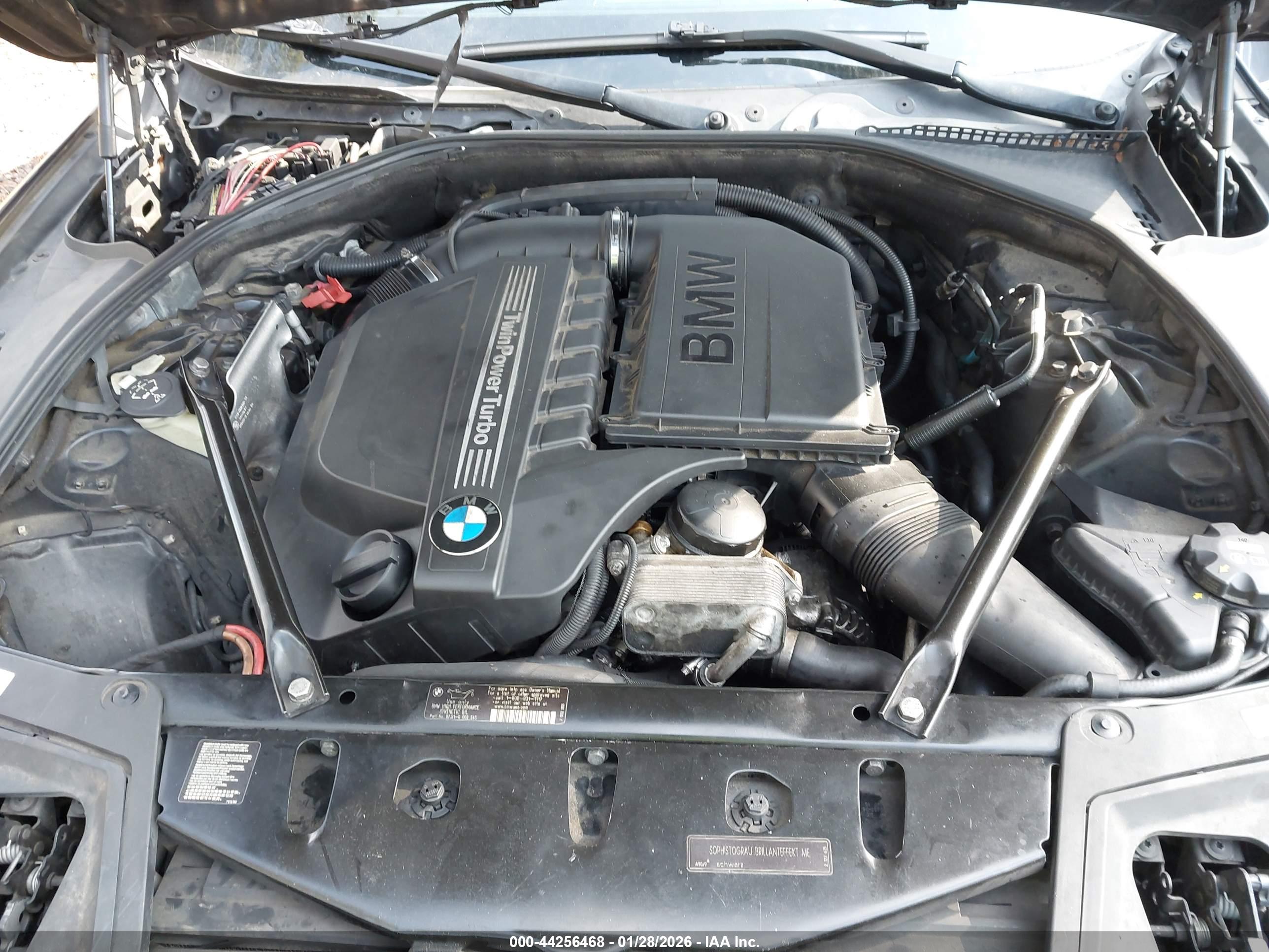 BMW 535I image 10