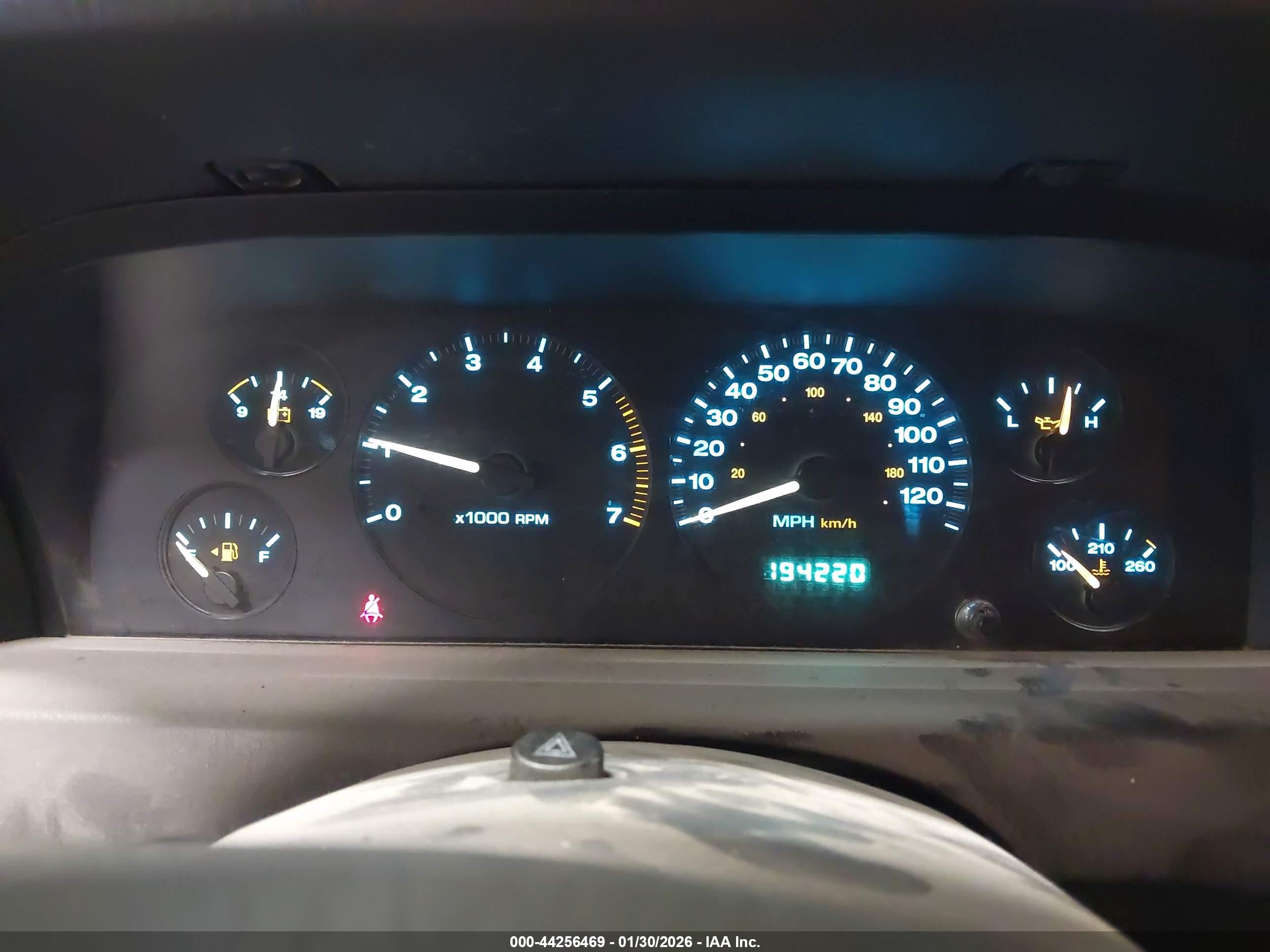 JEEP GRAND image 7