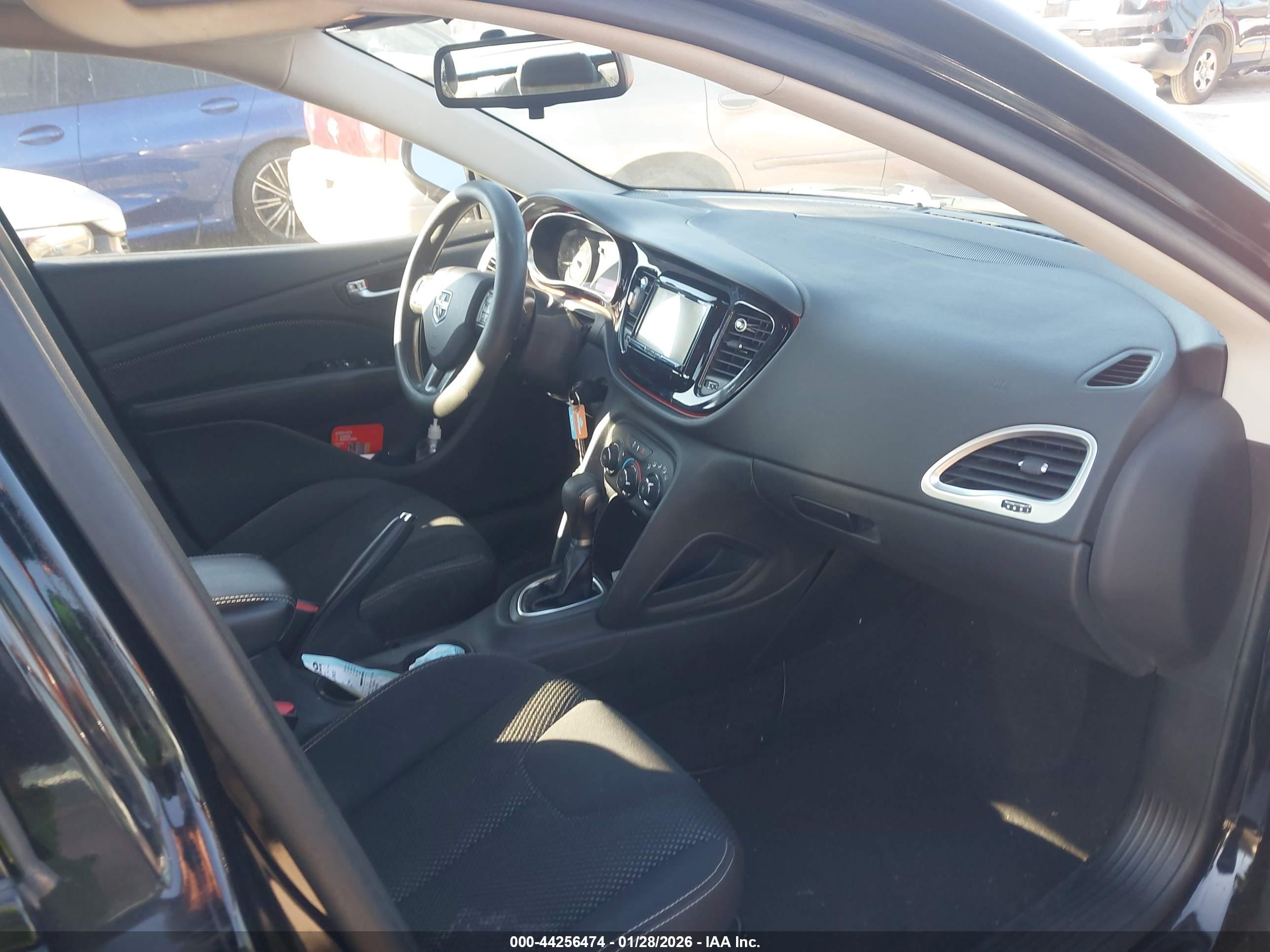 DODGE DART image 5