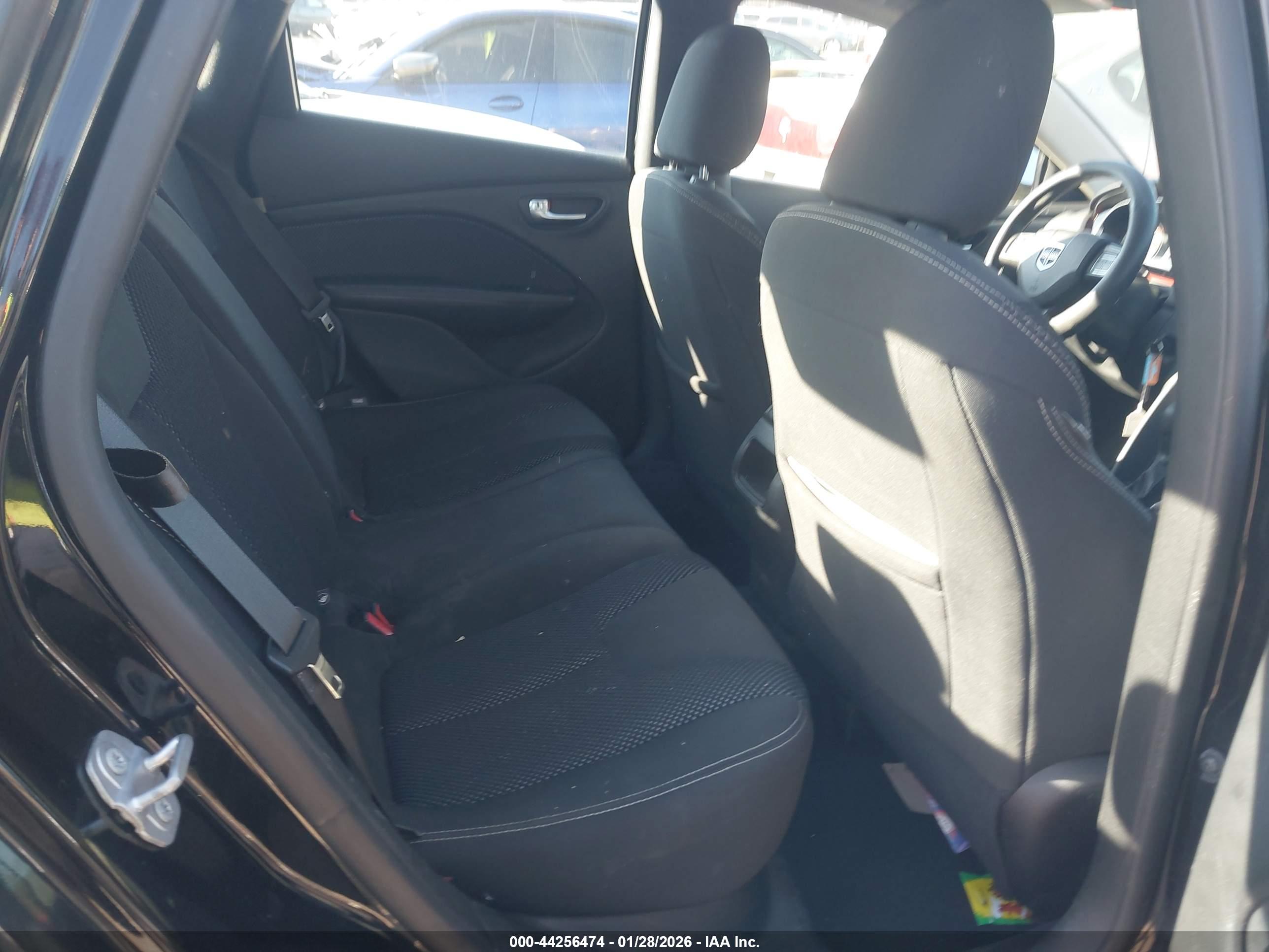 DODGE DART image 8