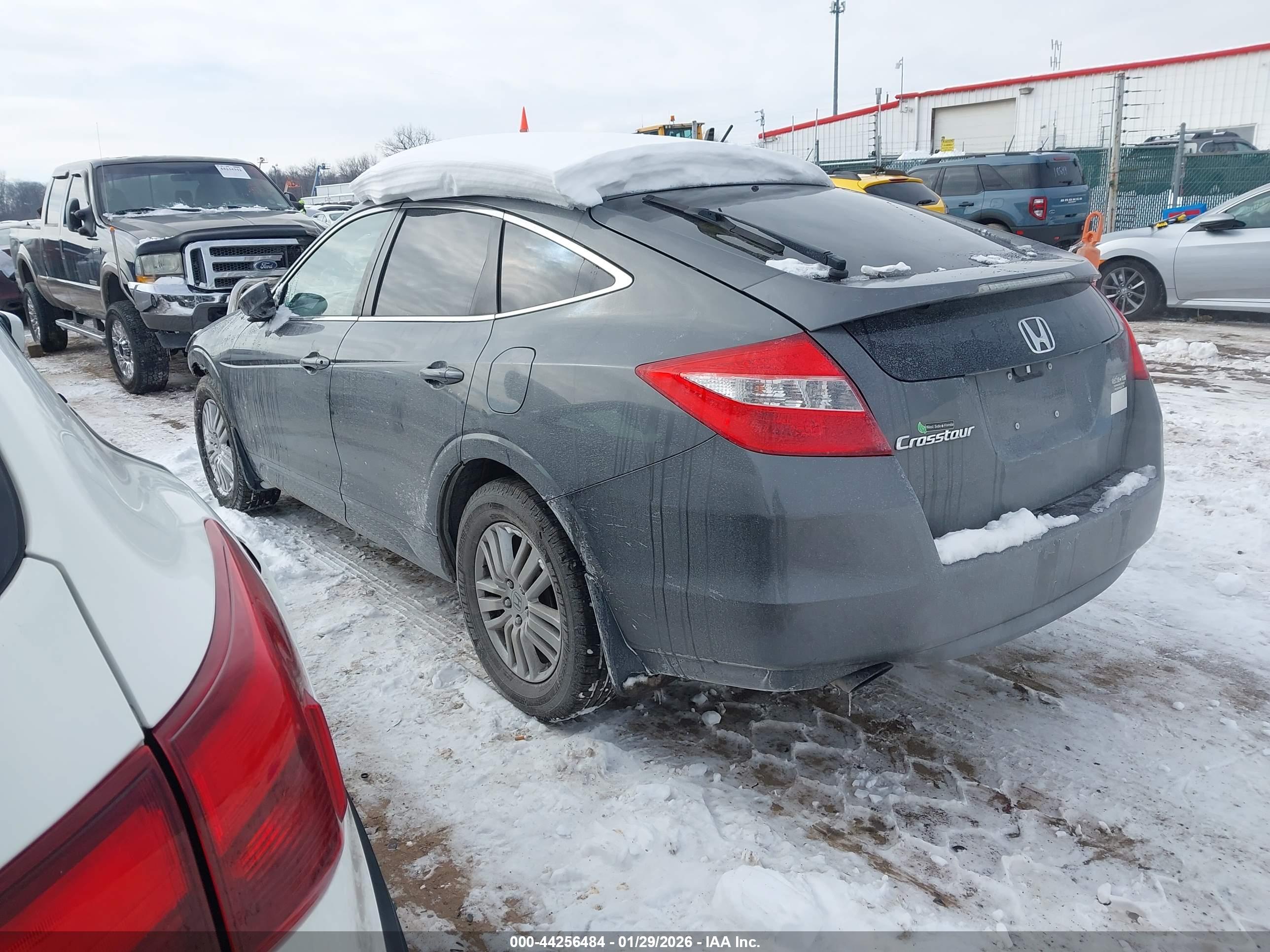 HONDA CROSSTOUR image 3