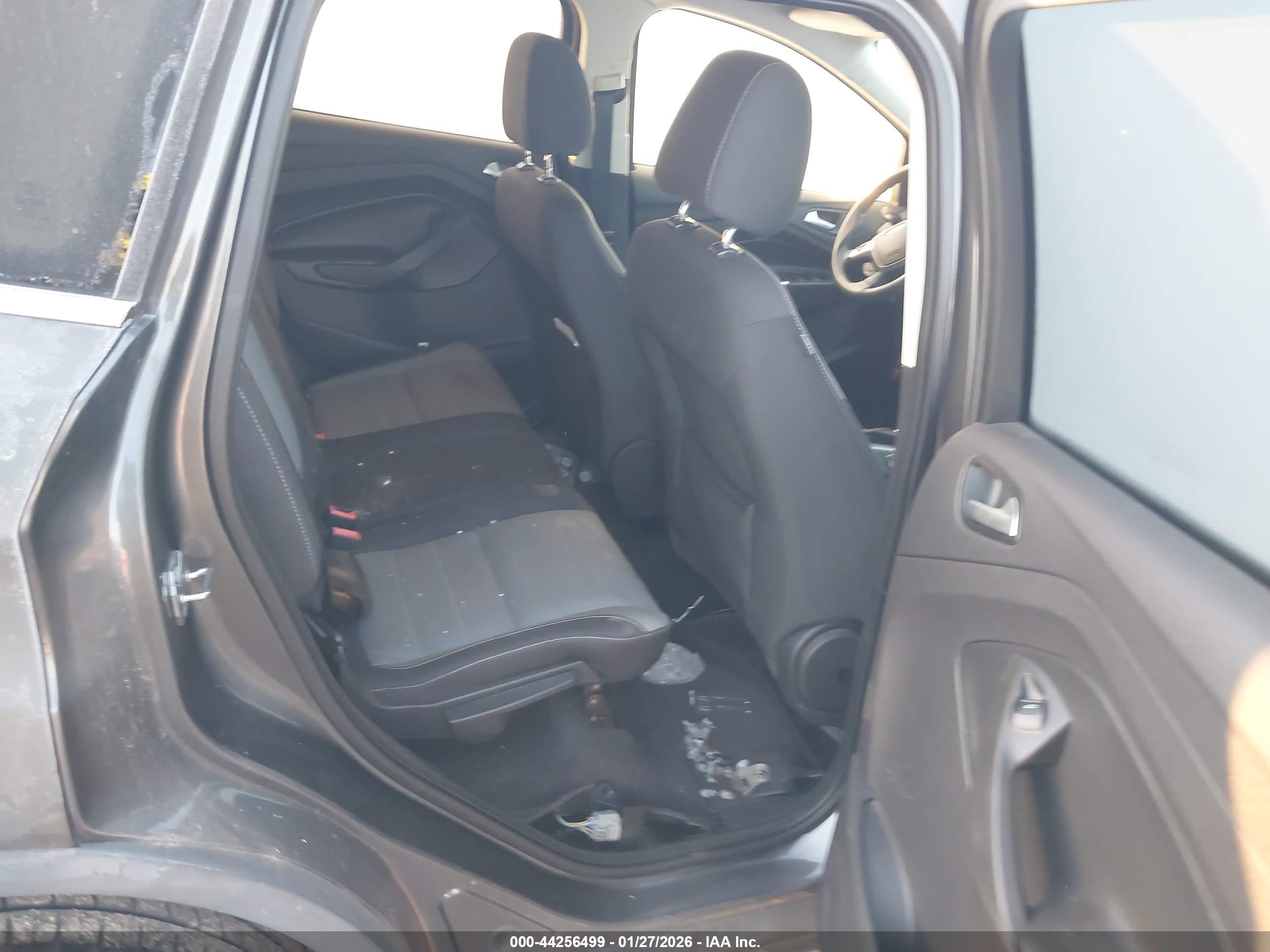 FORD ESCAPE image 8