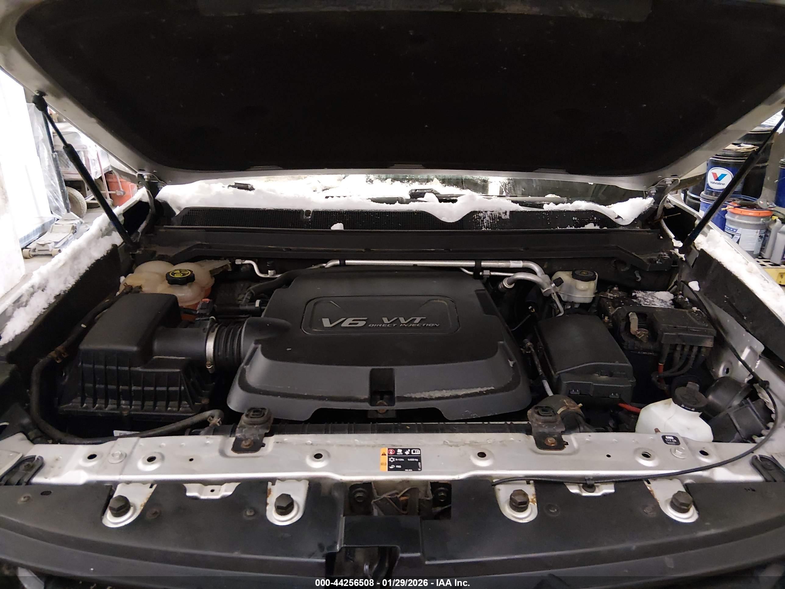 CHEVROLET COLORADO image 10