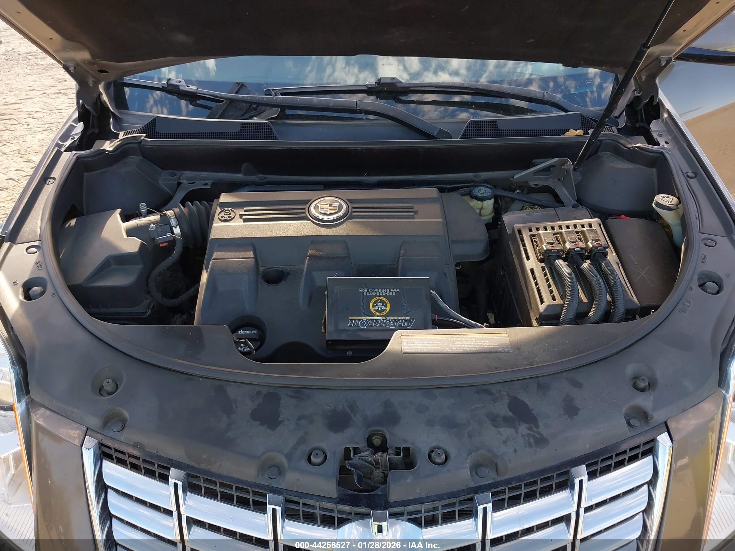 CADILLAC SRX image 10