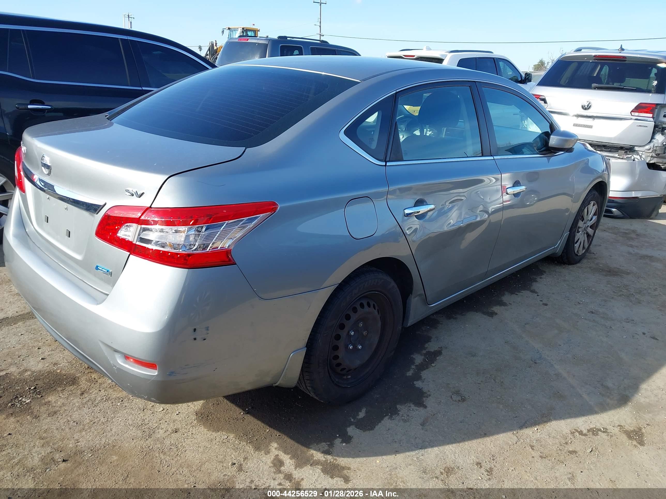 NISSAN SENTRA image 4
