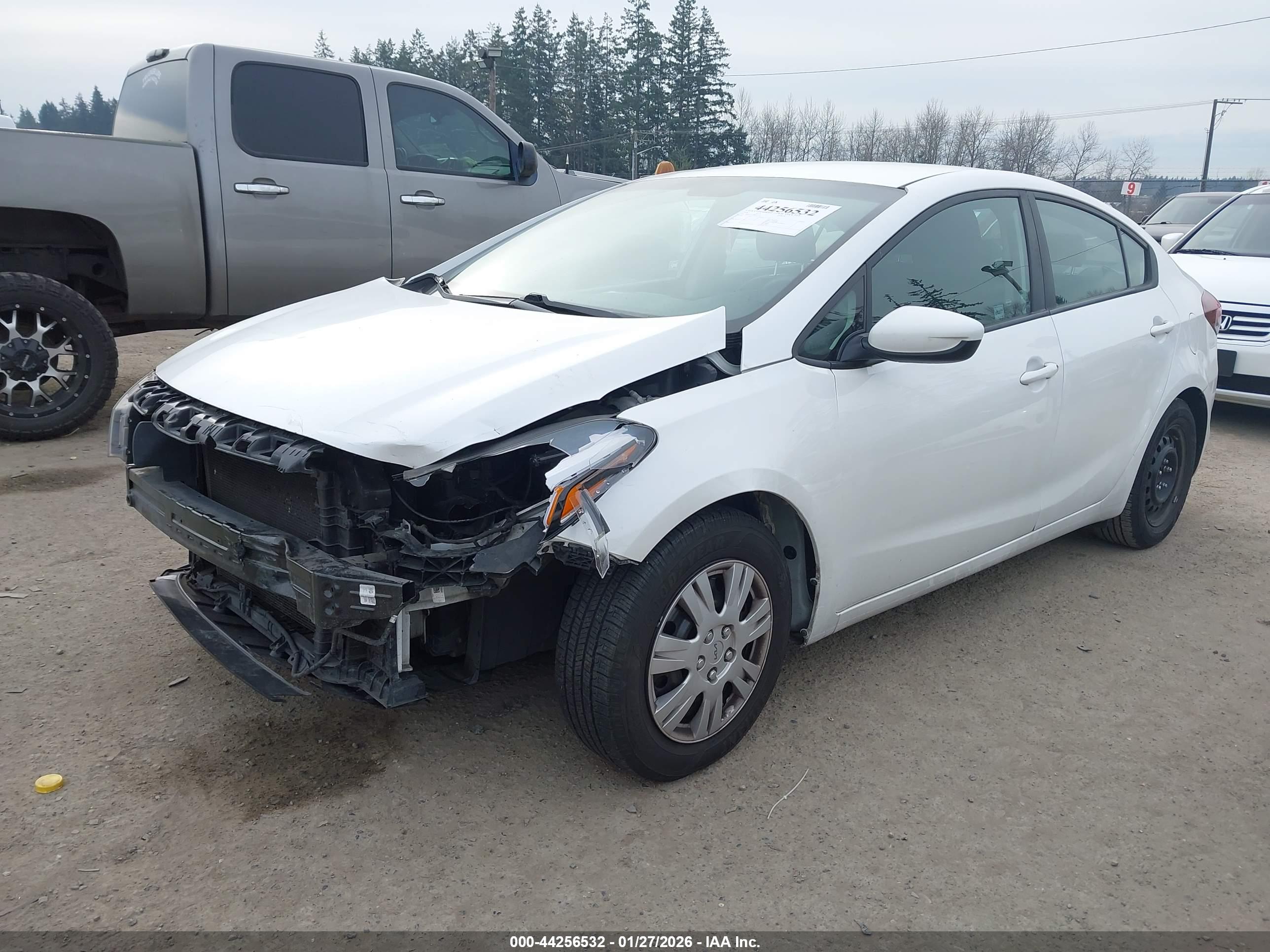 KIA FORTE image 2