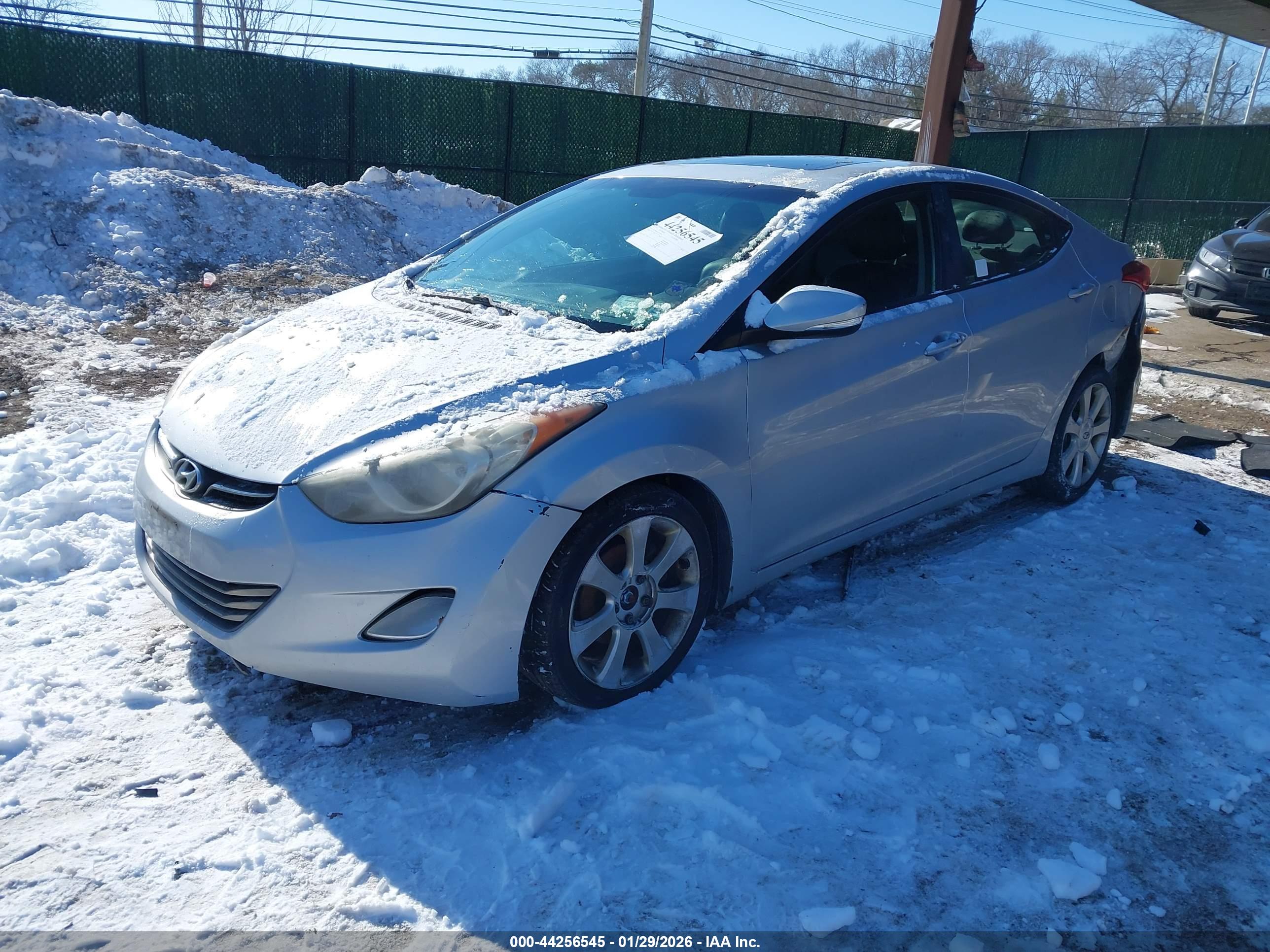 HYUNDAI ELANTRA image 2