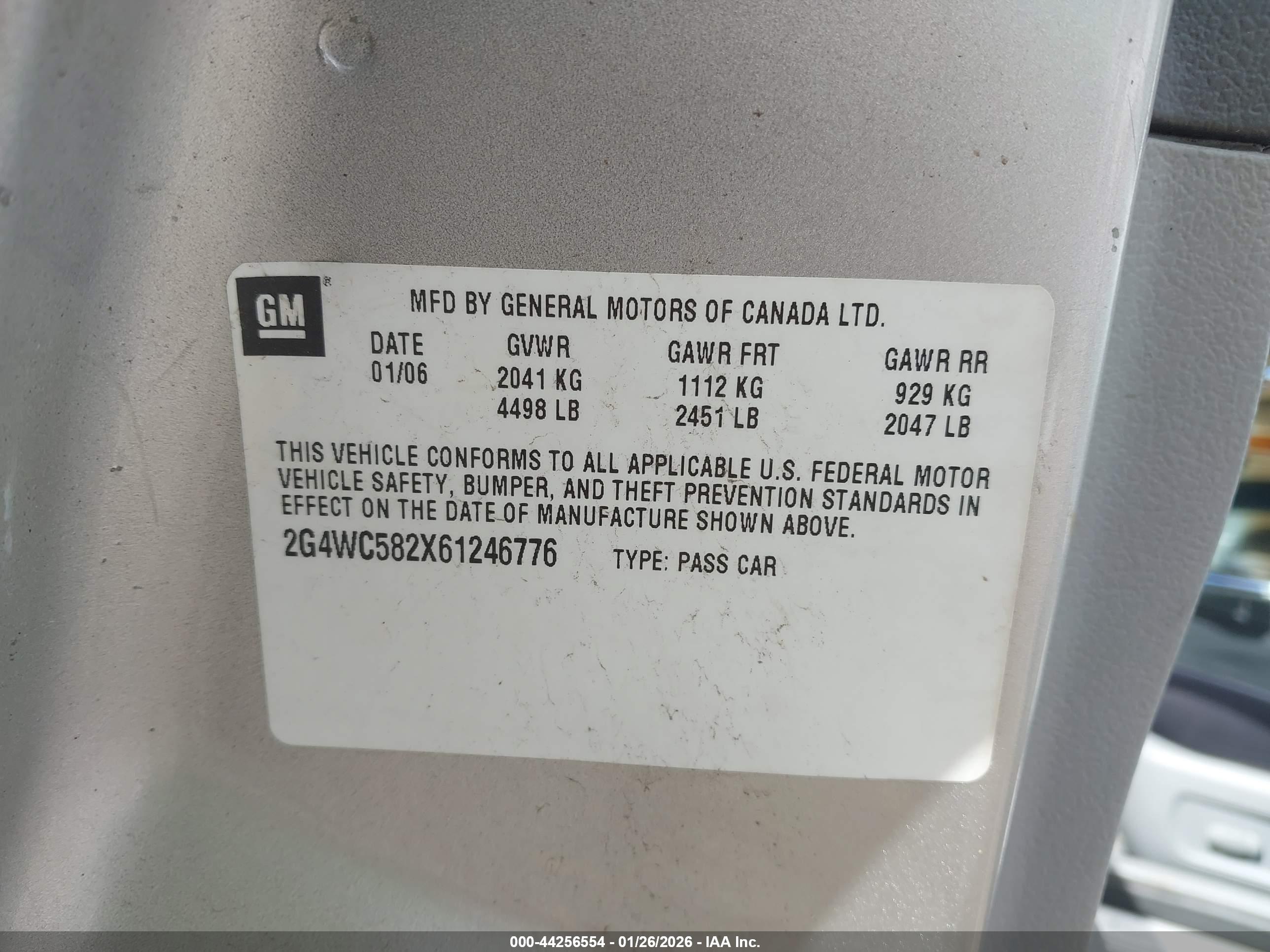 BUICK LACROSSE image 9