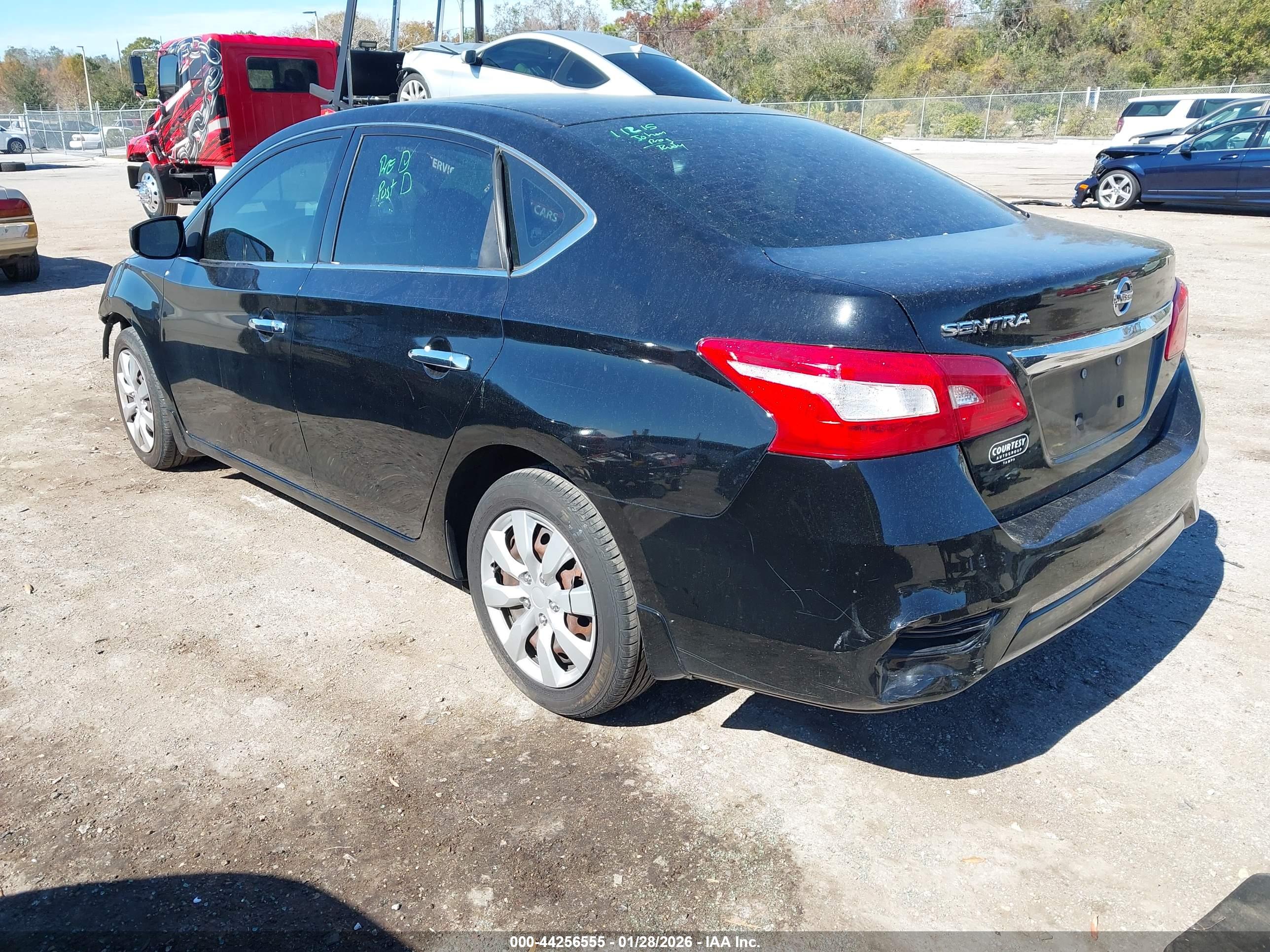 NISSAN SENTRA image 3