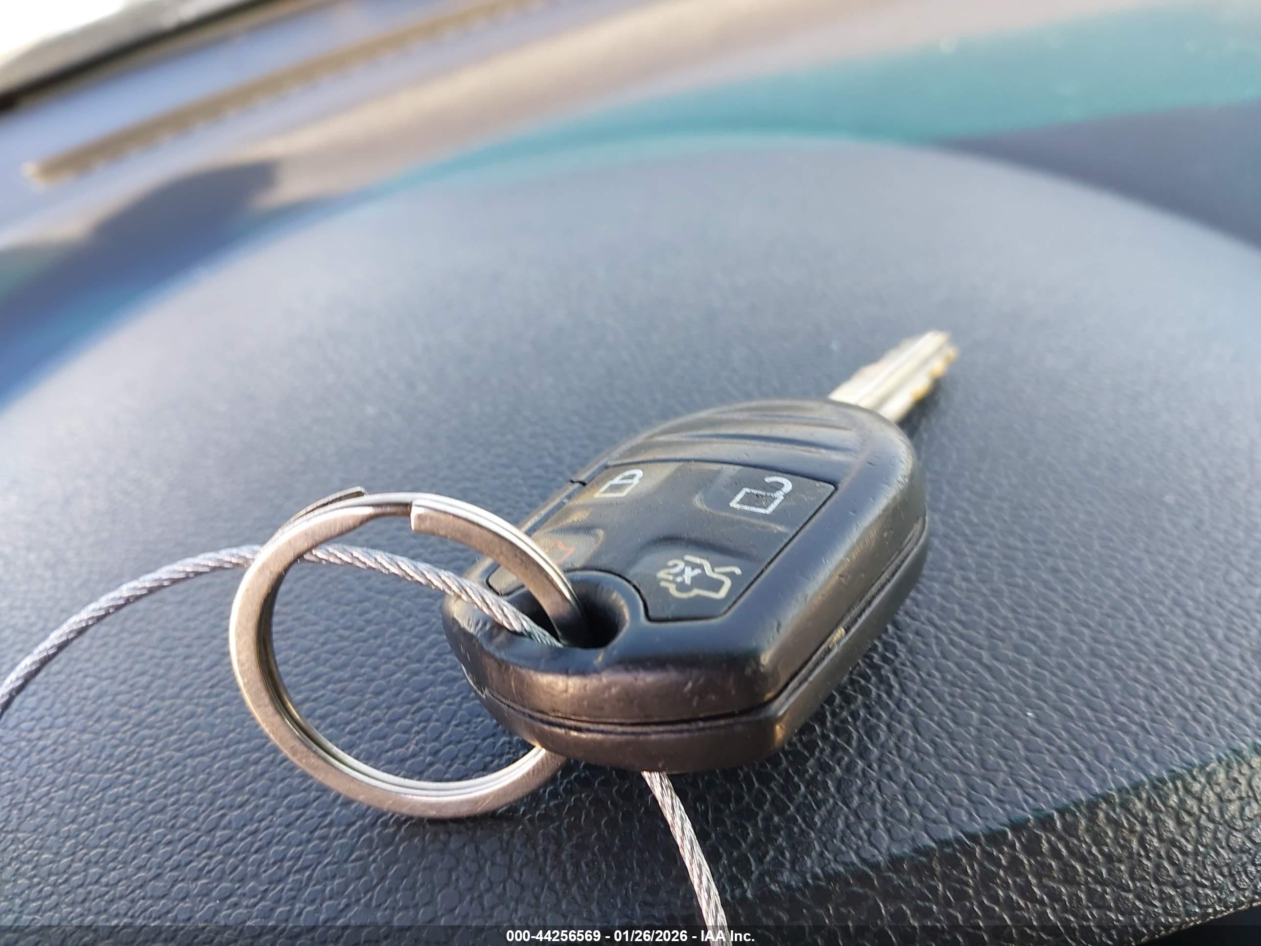 FORD EXPLORER image 11