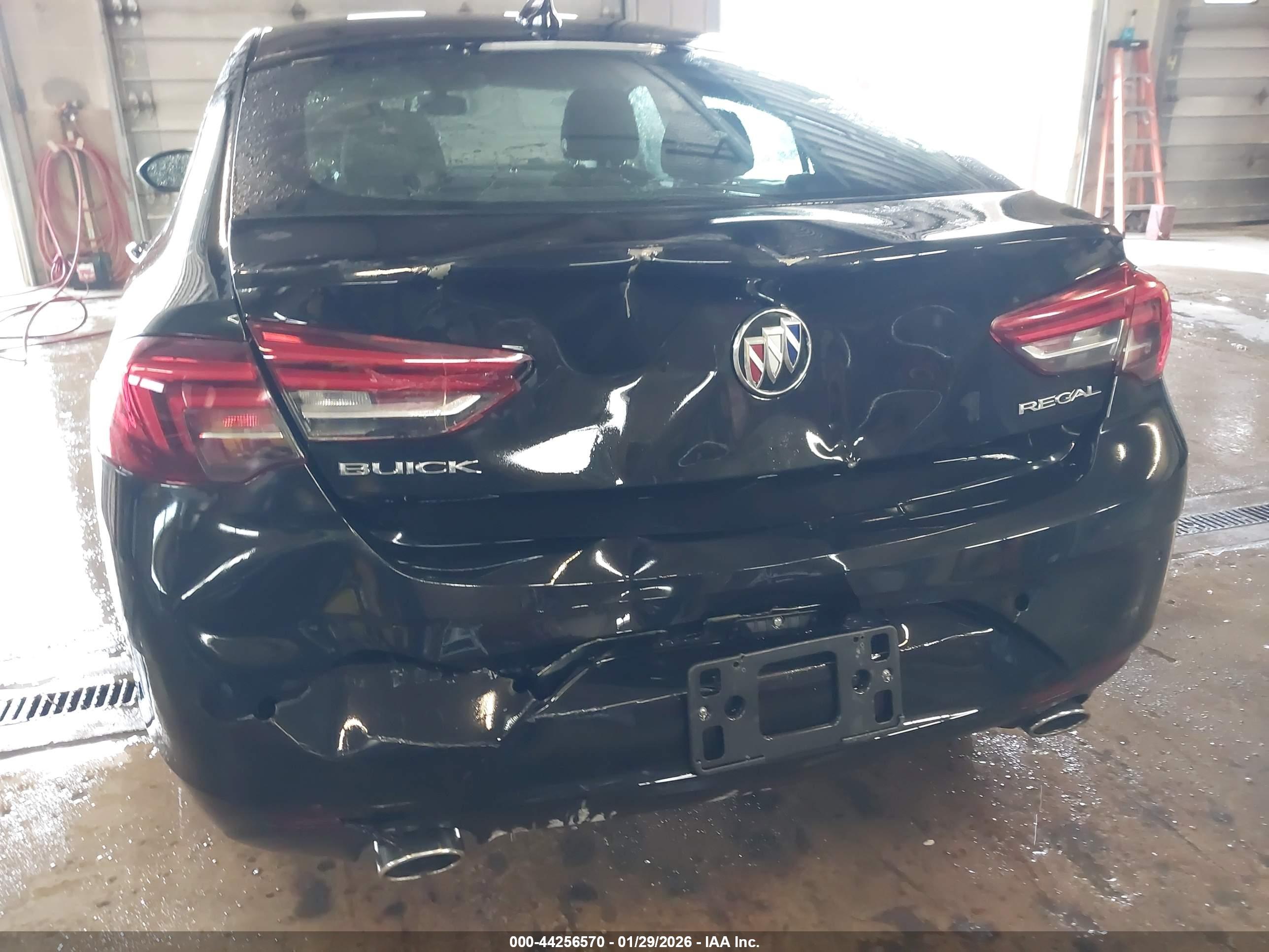 BUICK REGAL image 6