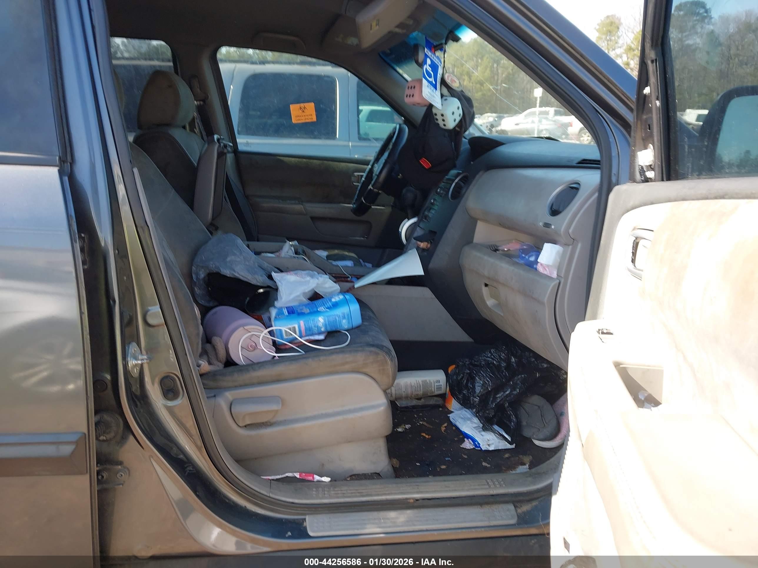 HONDA PILOT image 5