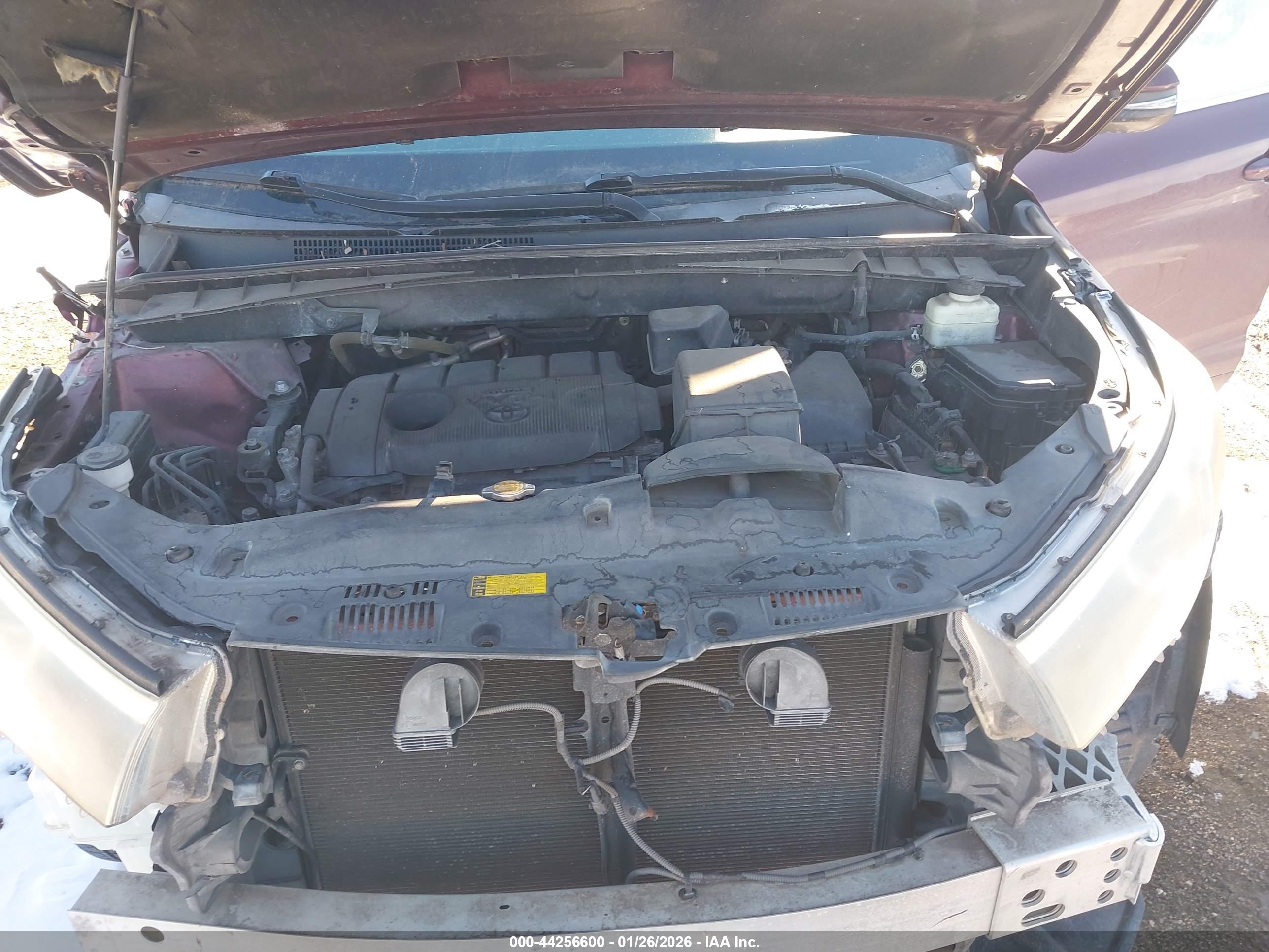 TOYOTA HIGHLANDER image 10