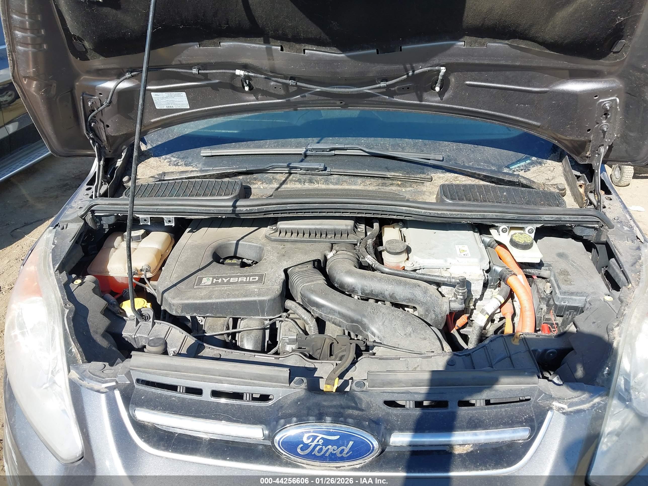 FORD C-MAX image 10