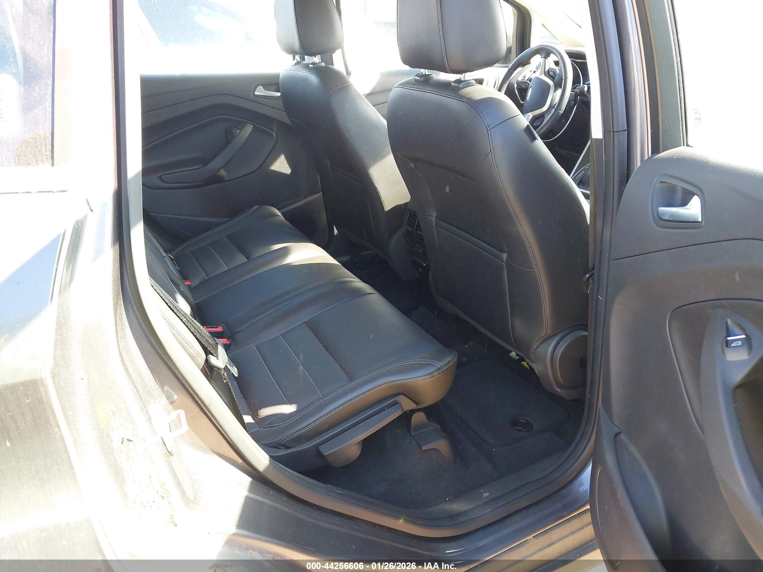 FORD C-MAX image 8