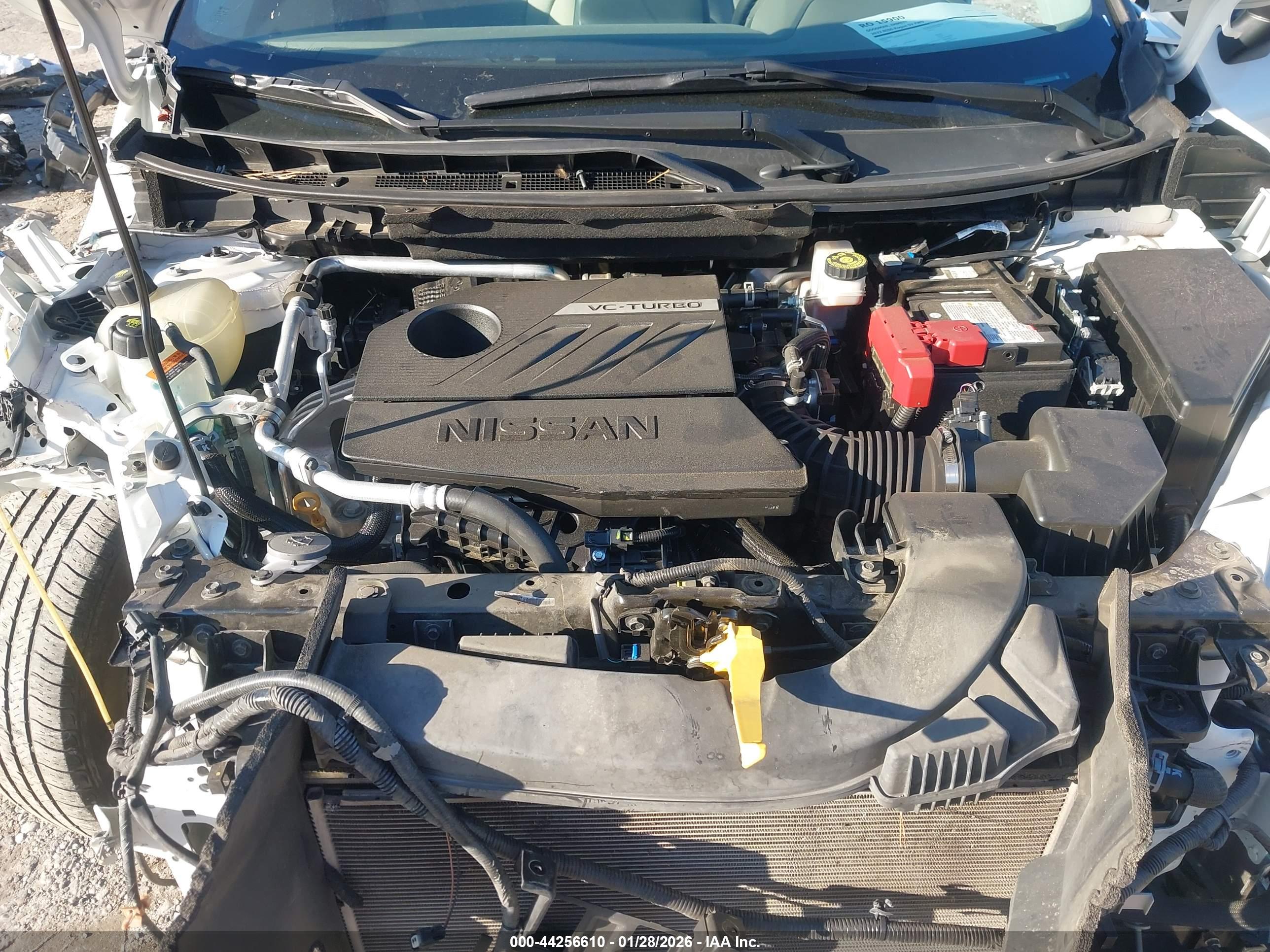 NISSAN ROGUE image 10