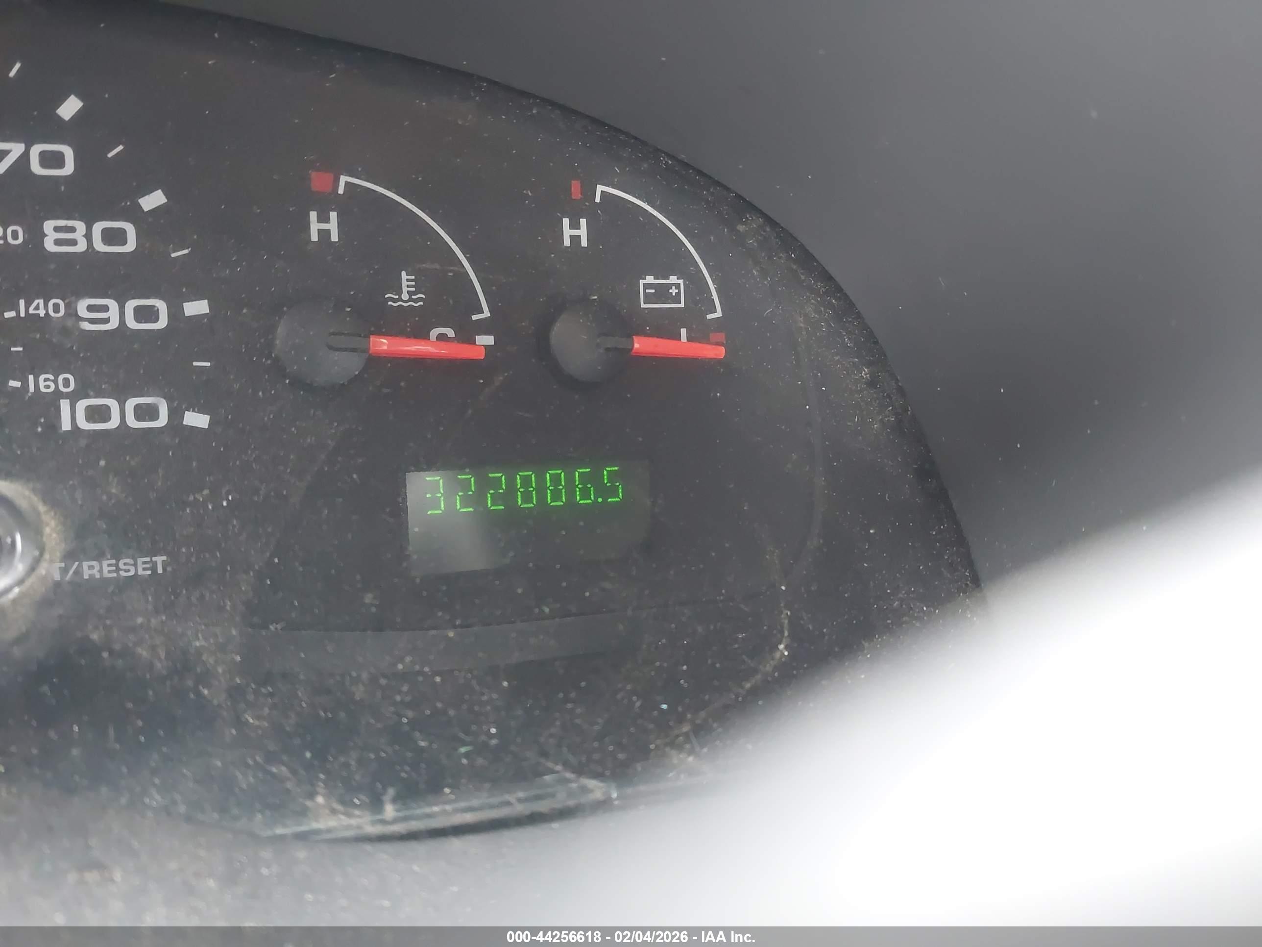 FORD E-350 image 6