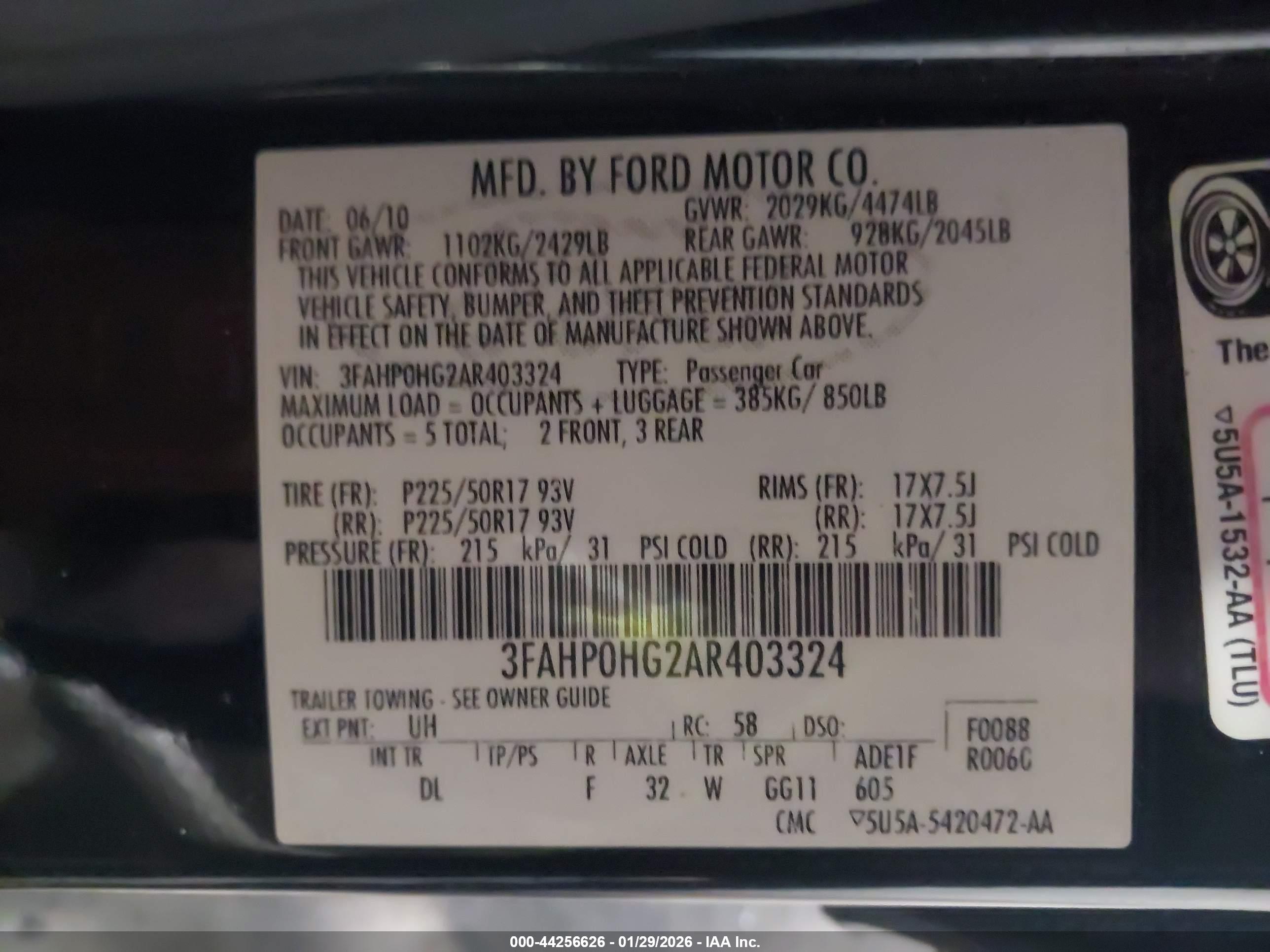 FORD FUSION image 9