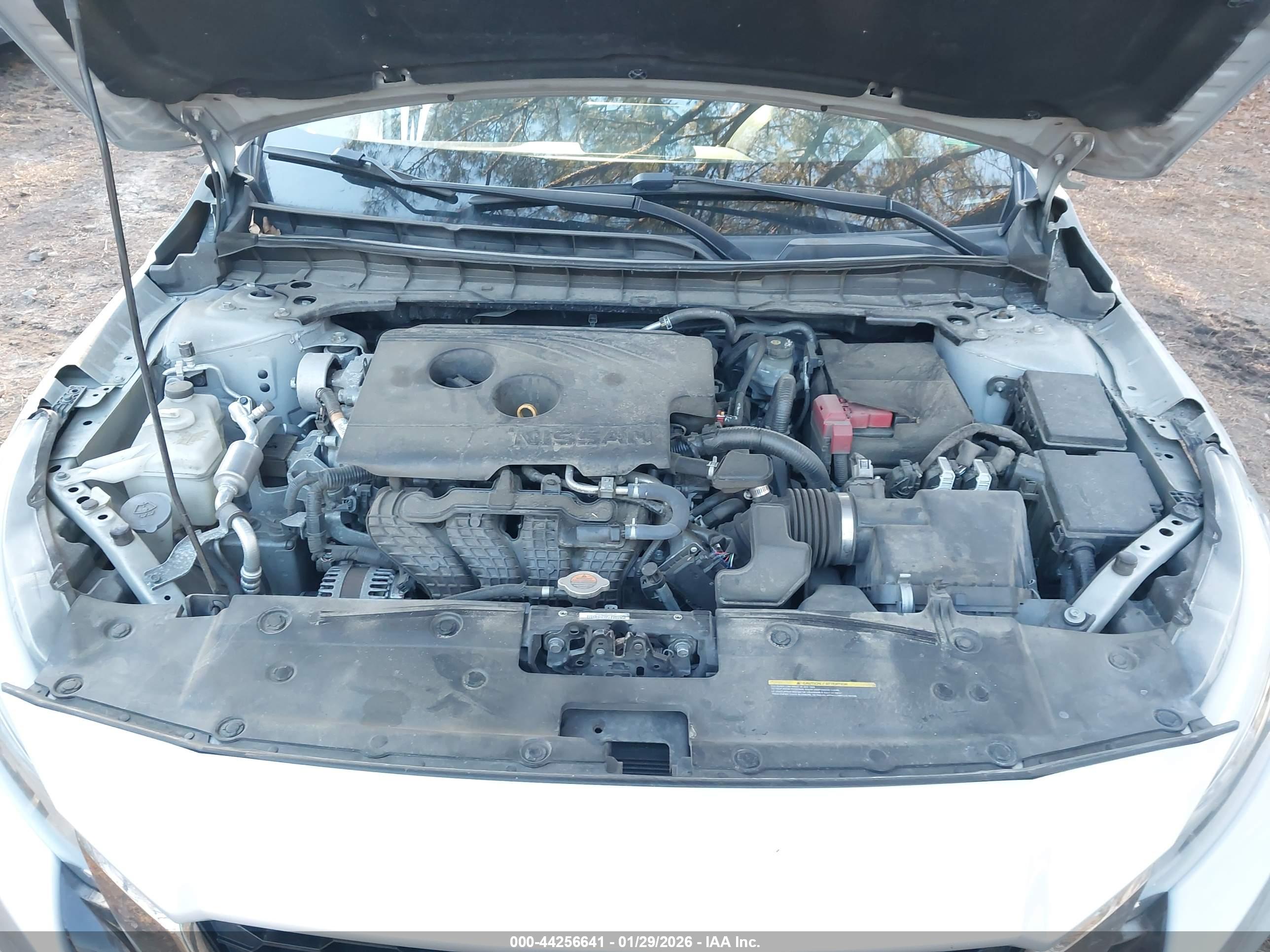 NISSAN ALTIMA image 10