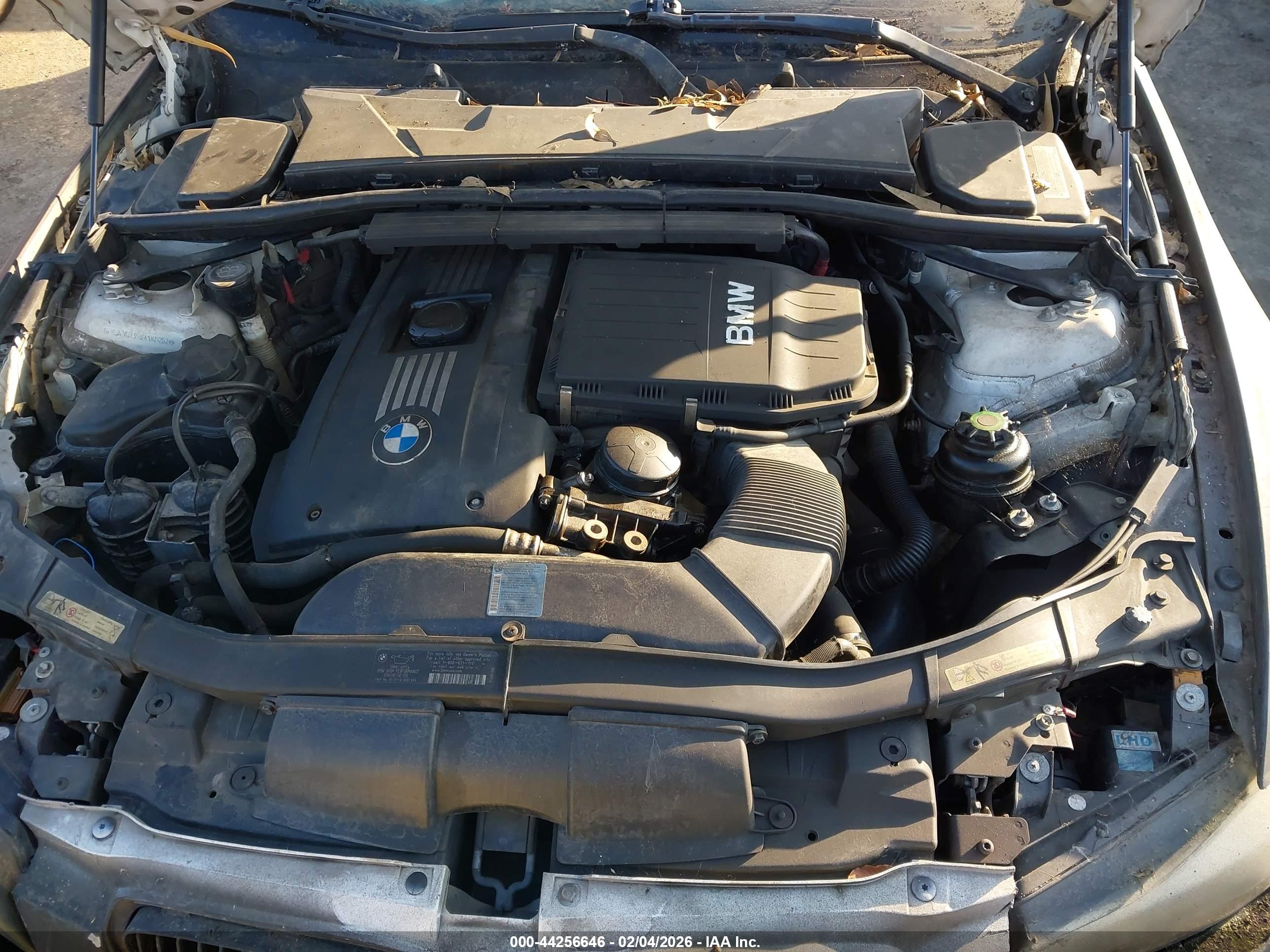 BMW 335I image 10