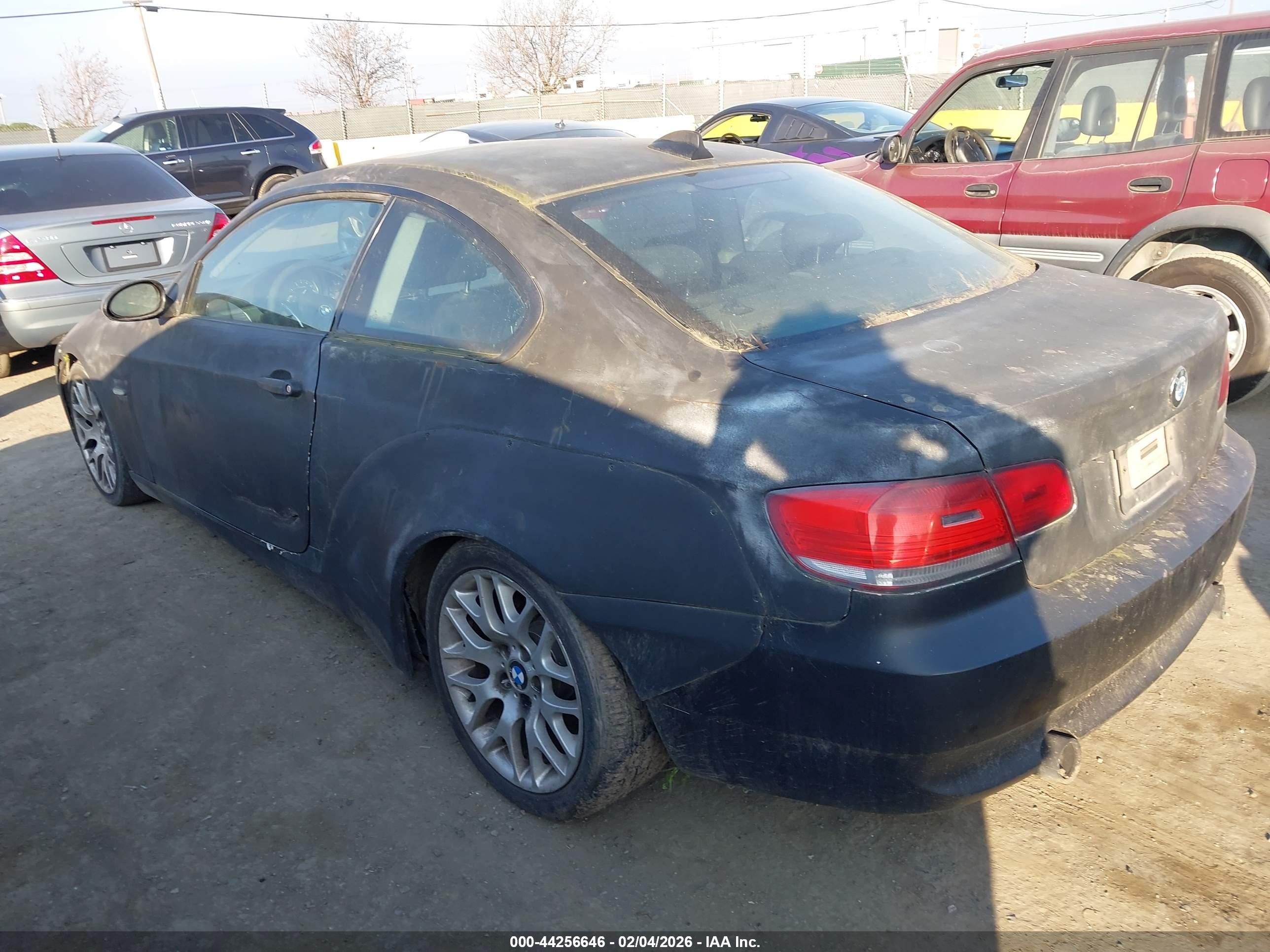 BMW 335I image 3