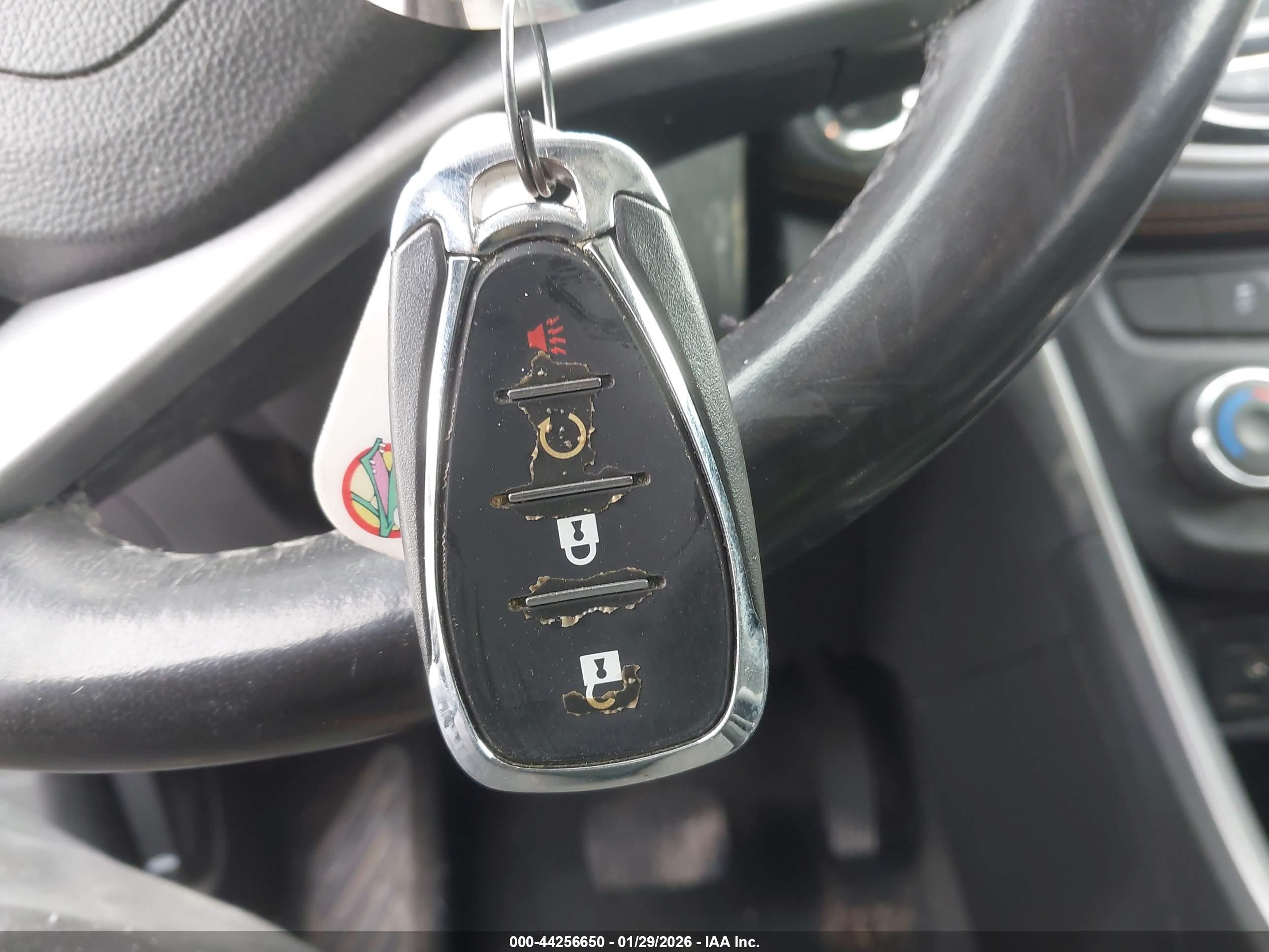 CHEVROLET TRAX image 11