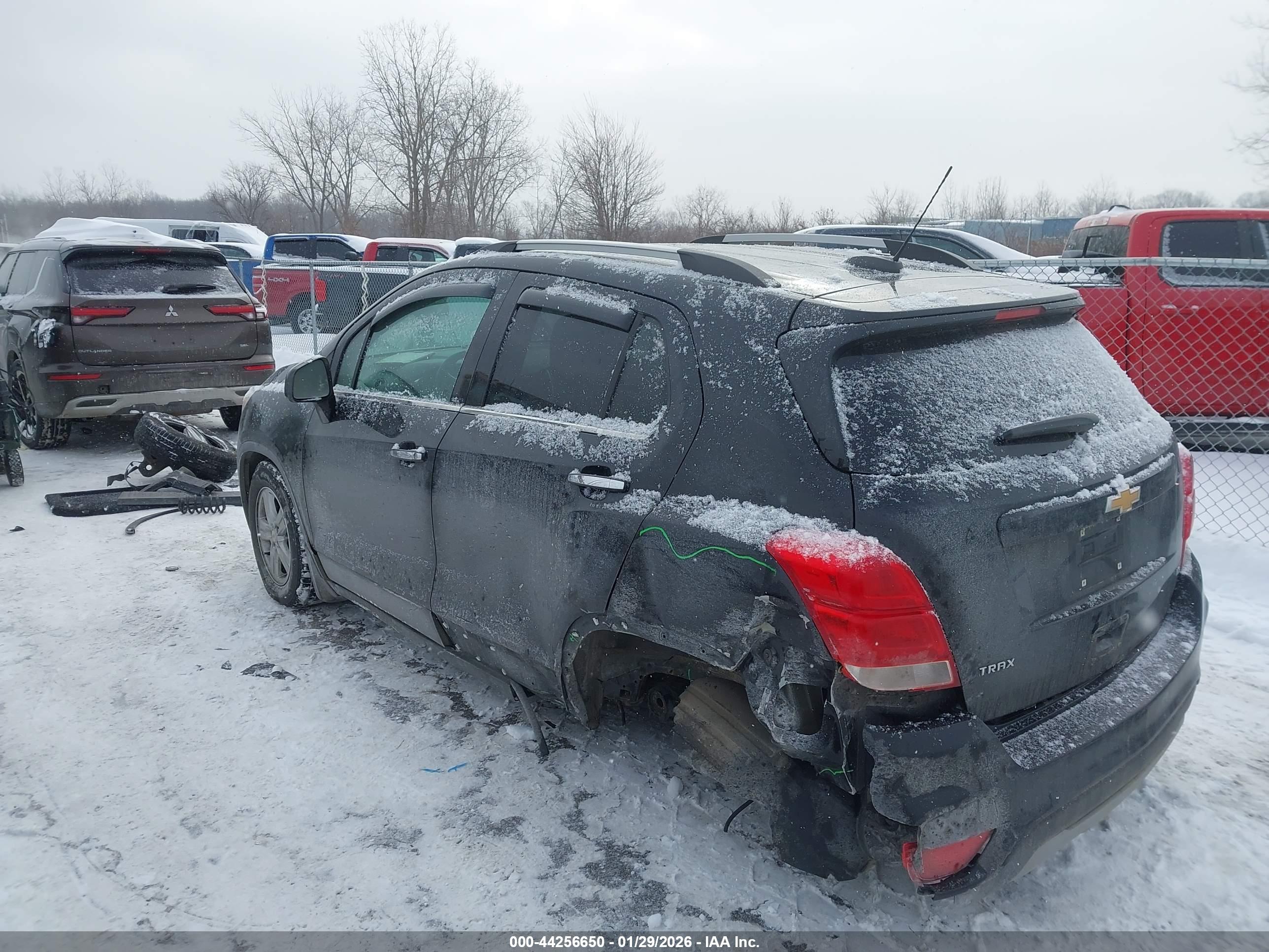 CHEVROLET TRAX image 3