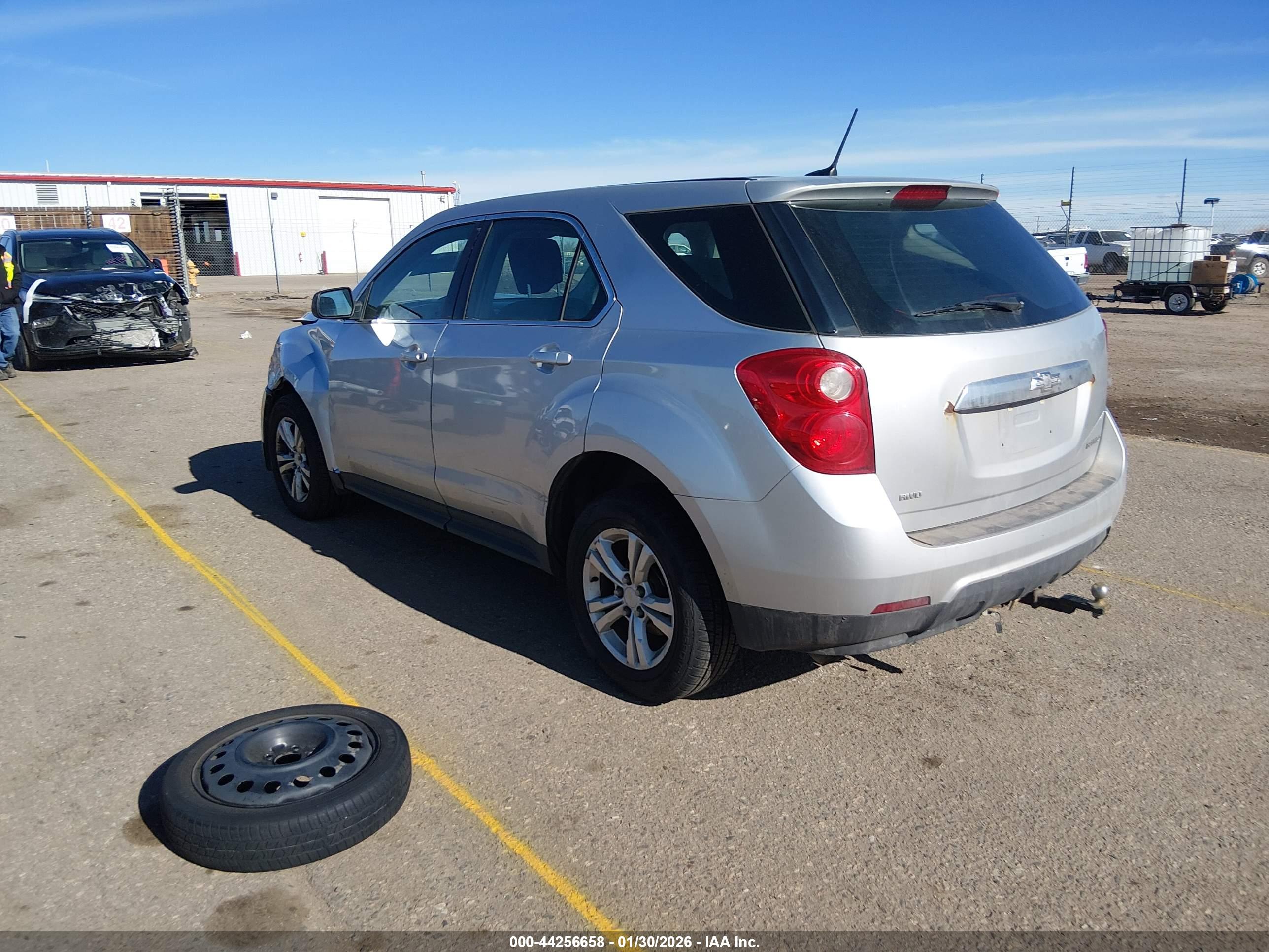 CHEVROLET EQUINOX image 3