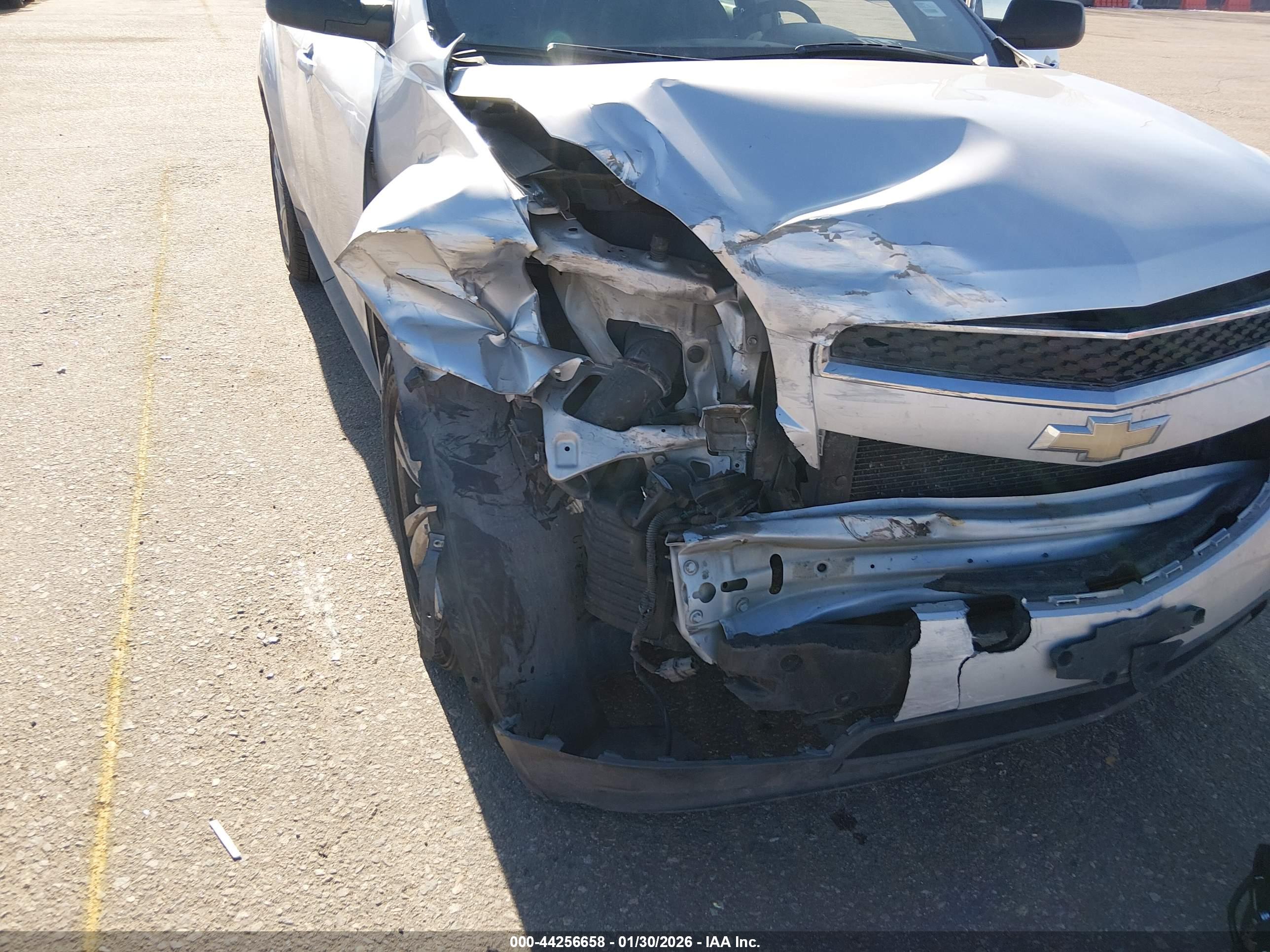CHEVROLET EQUINOX image 6
