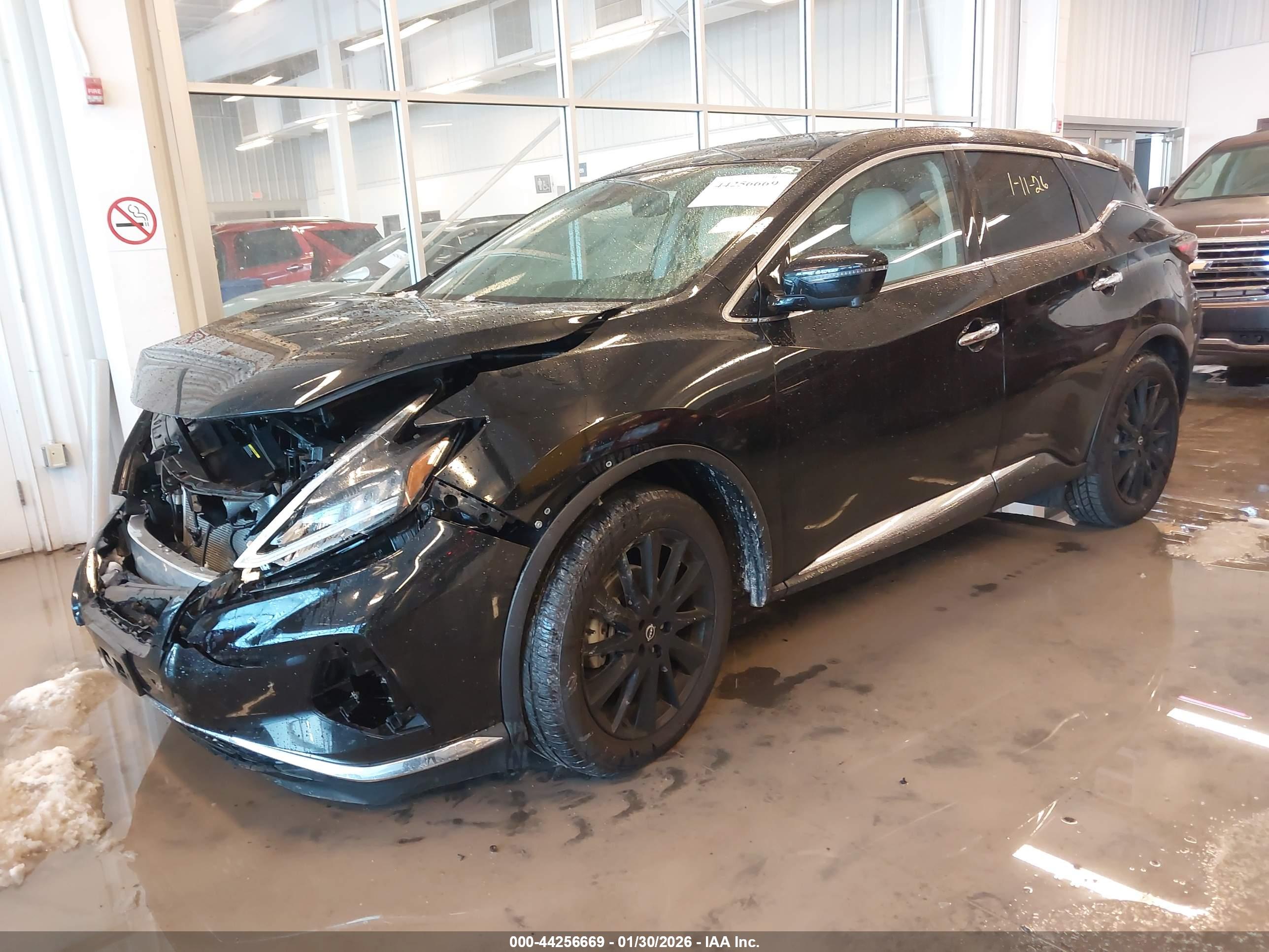 NISSAN MURANO image 2