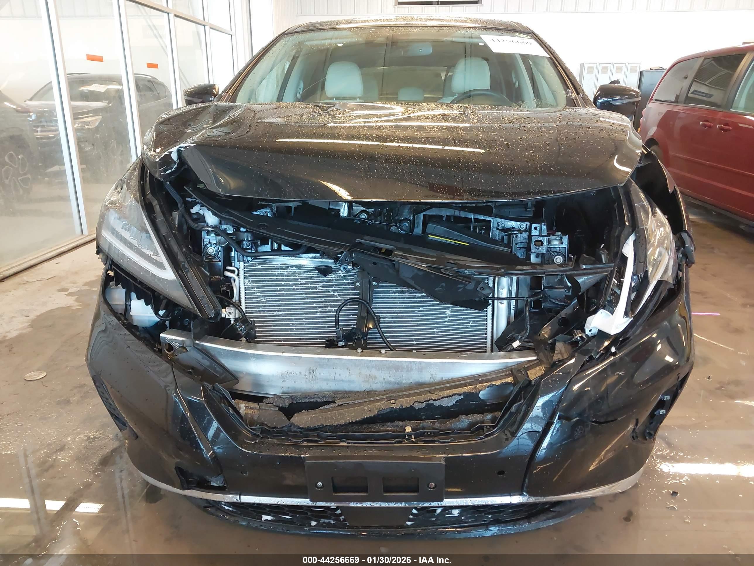 NISSAN MURANO image 6