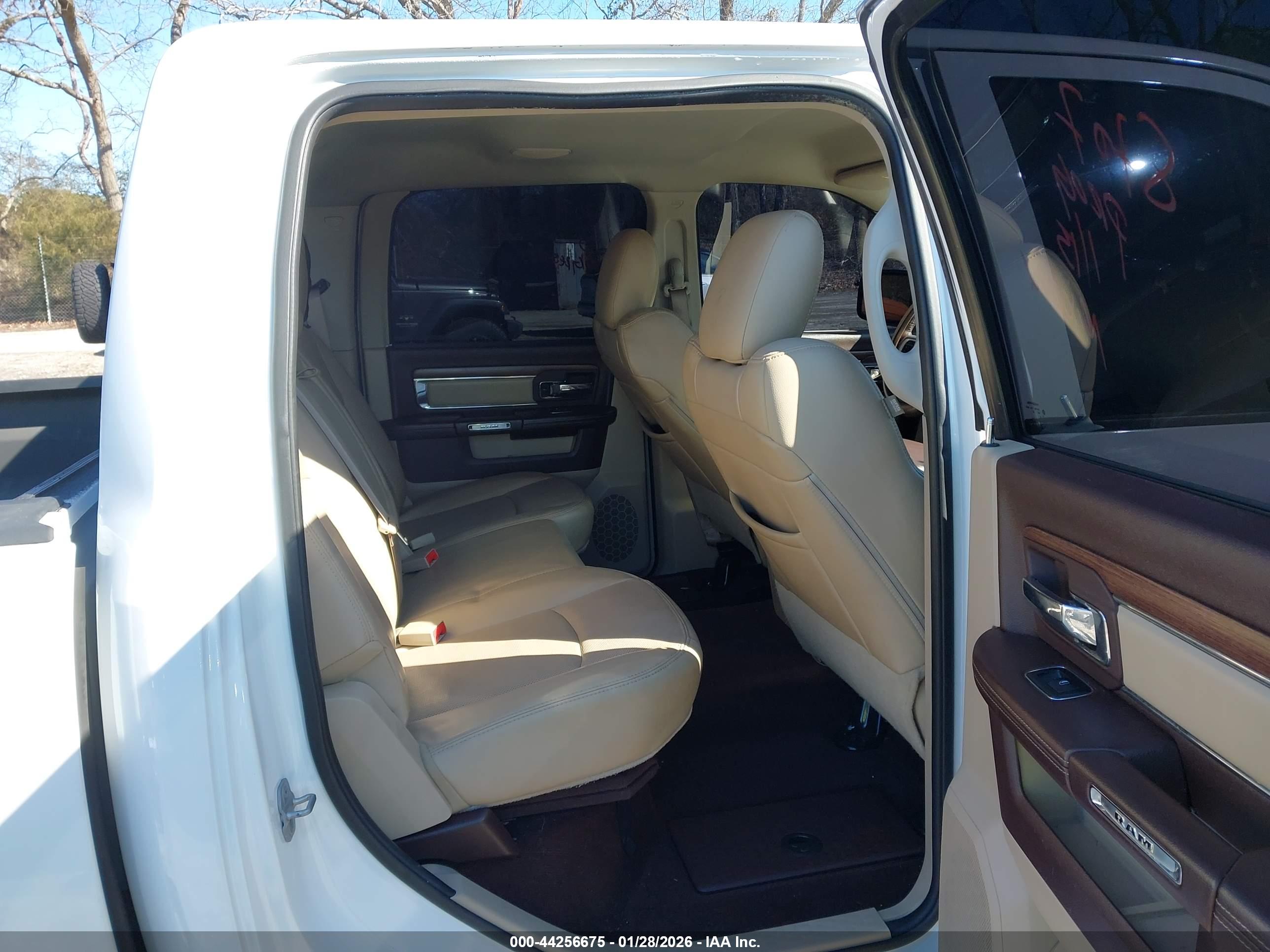 RAM 1500 image 8