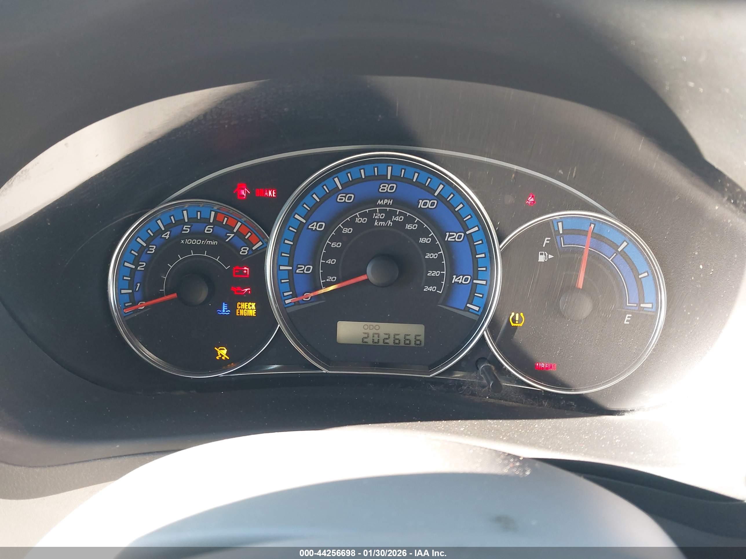 SUBARU FORESTER image 7