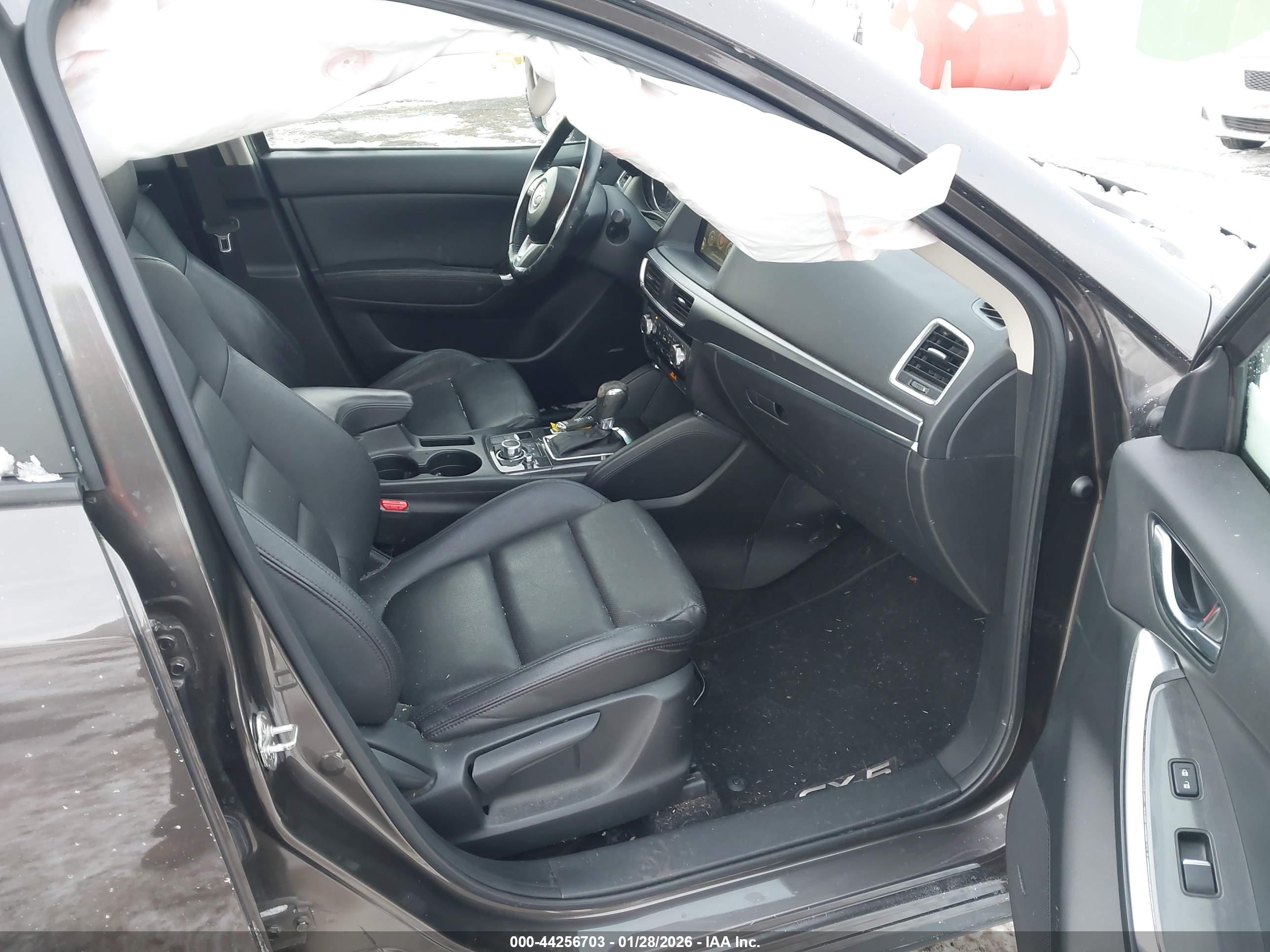MAZDA CX-5 image 5