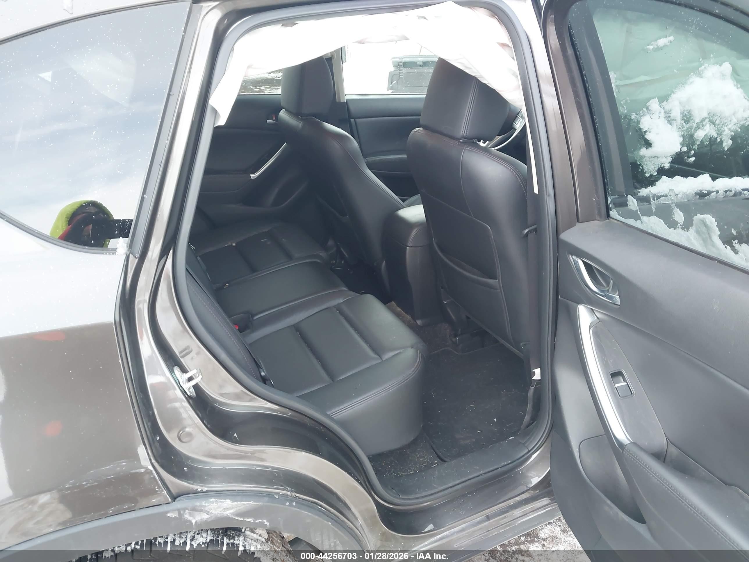MAZDA CX-5 image 8