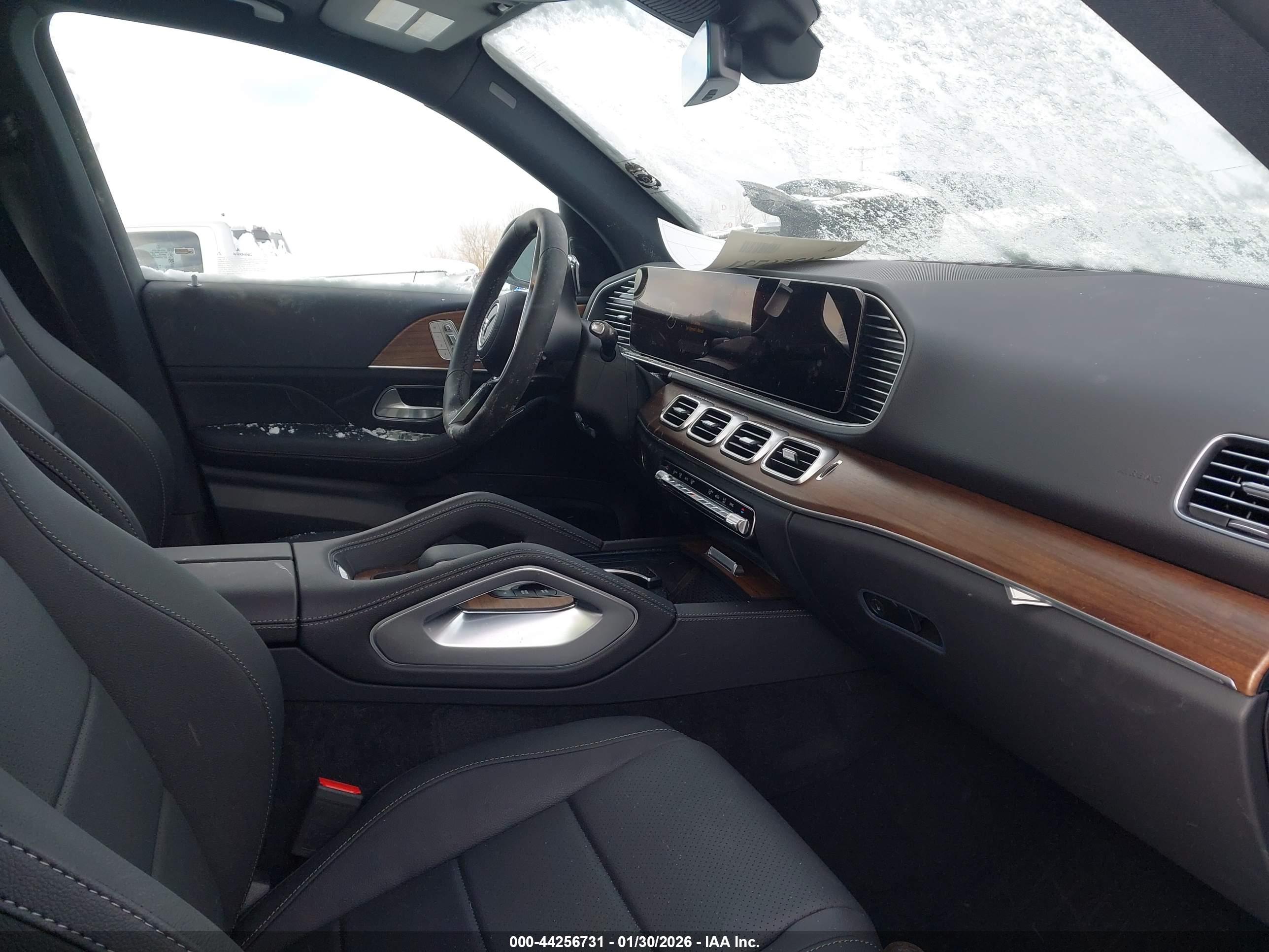 MERCEDES-BENZ GLE image 5