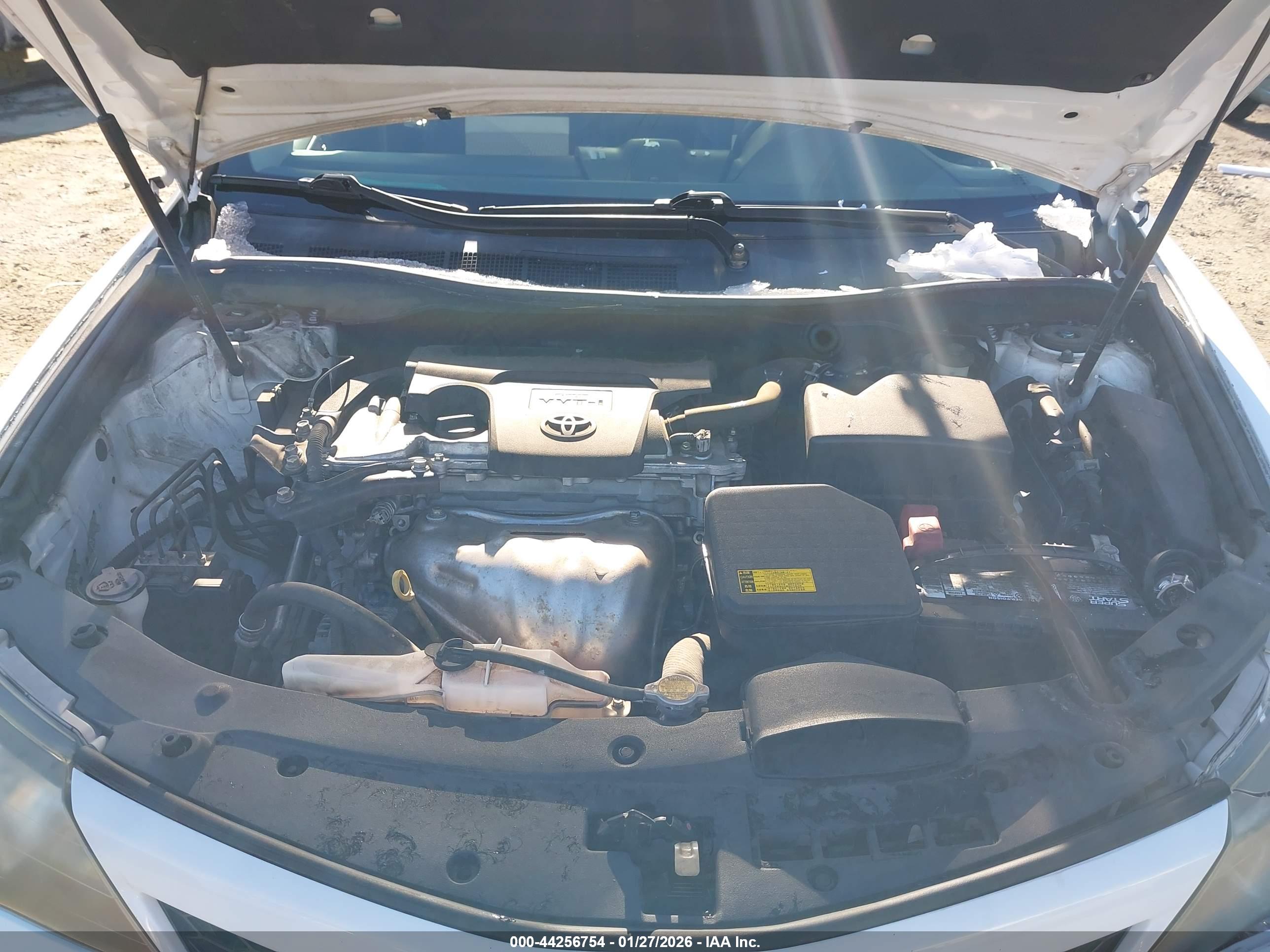 TOYOTA CAMRY image 10