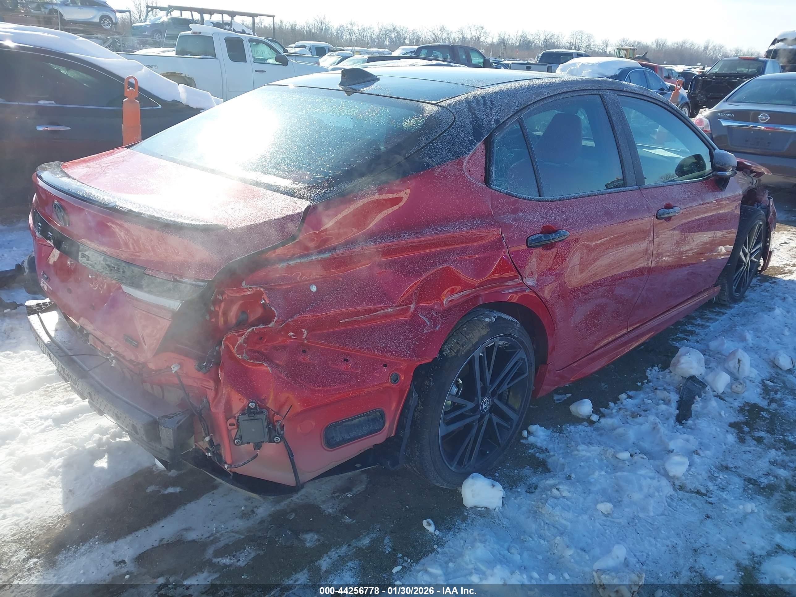 TOYOTA CAMRY image 4