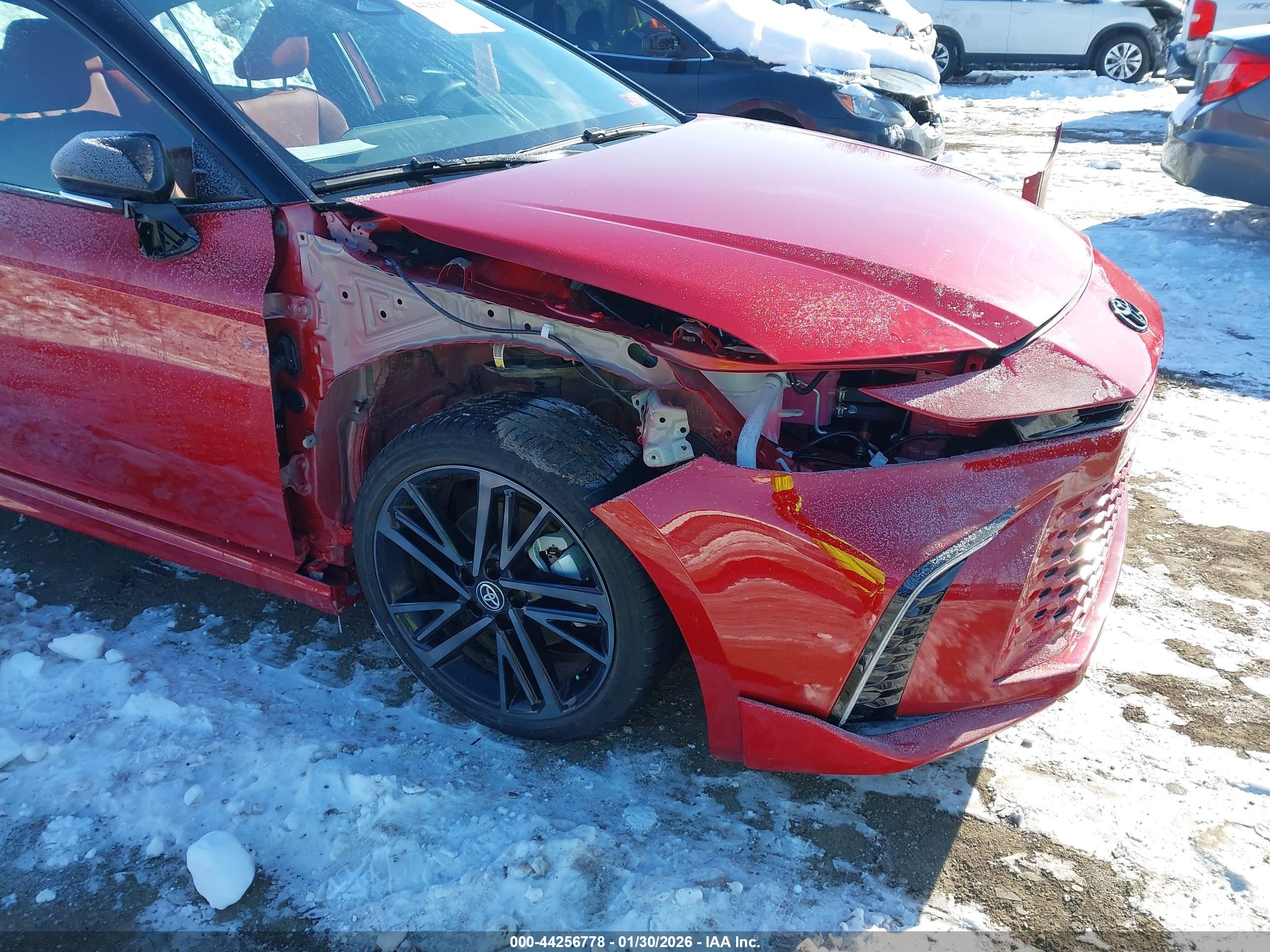 TOYOTA CAMRY image 6
