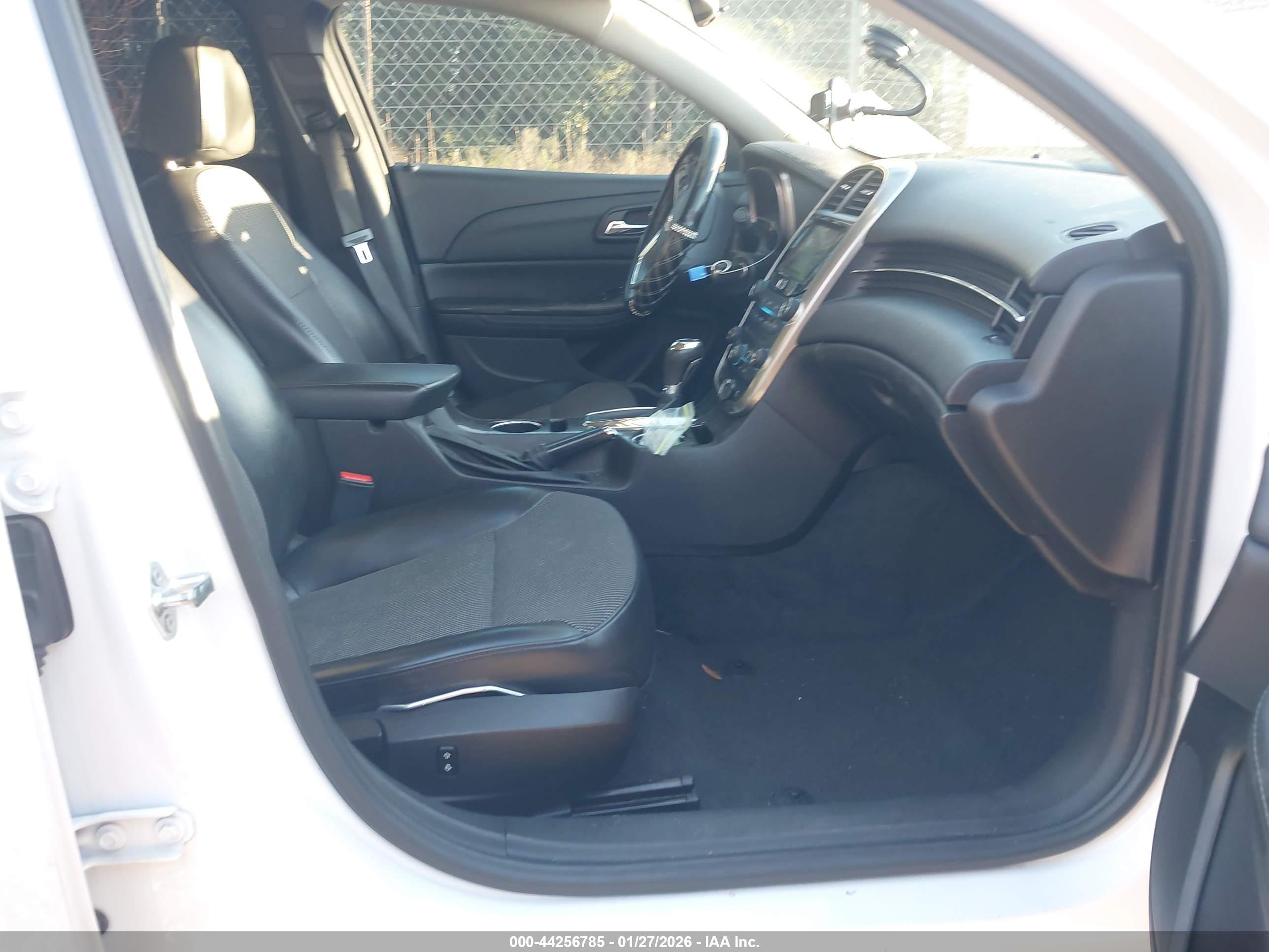 CHEVROLET MALIBU image 5