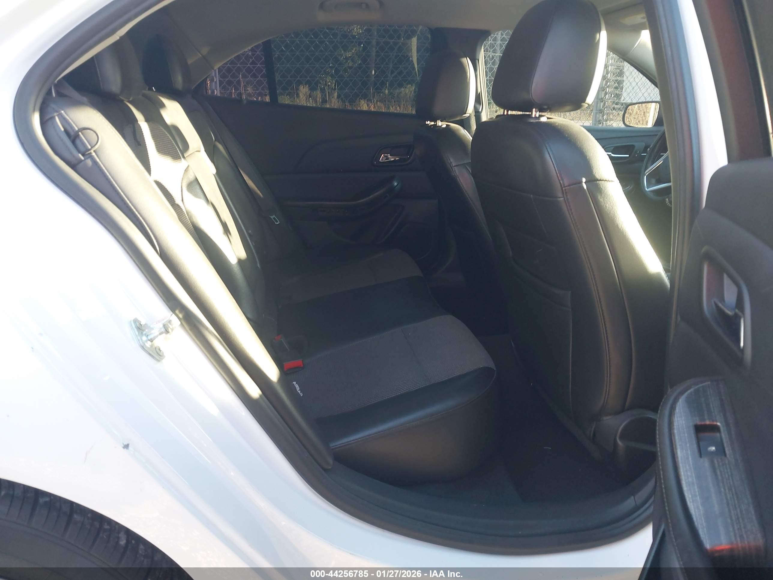 CHEVROLET MALIBU image 8