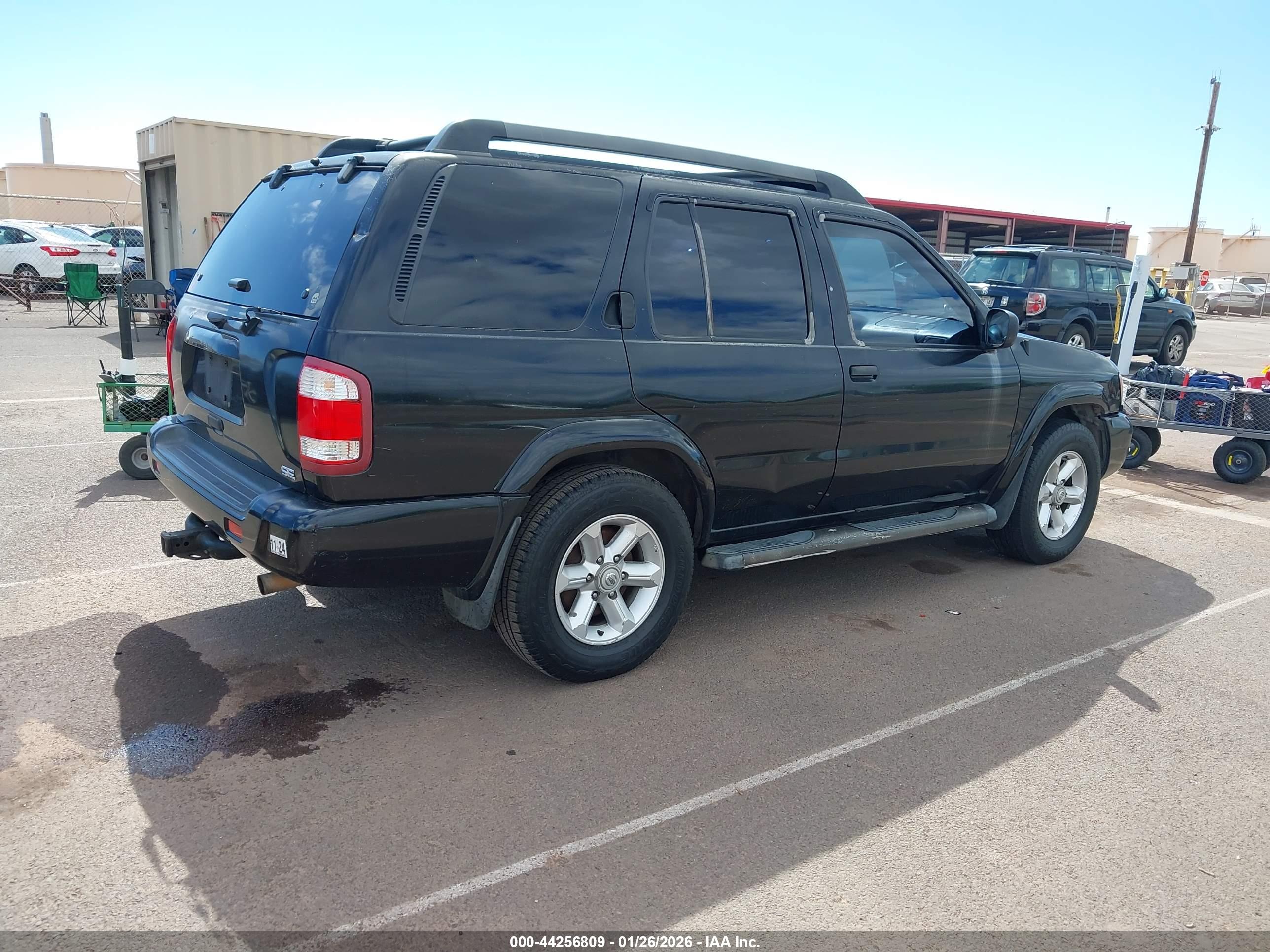 NISSAN PATHFINDER image 4