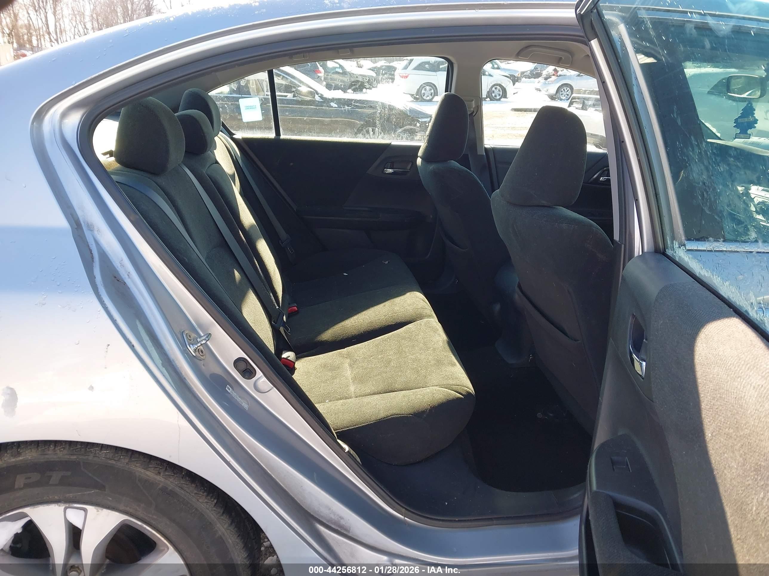 HONDA ACCORD image 8