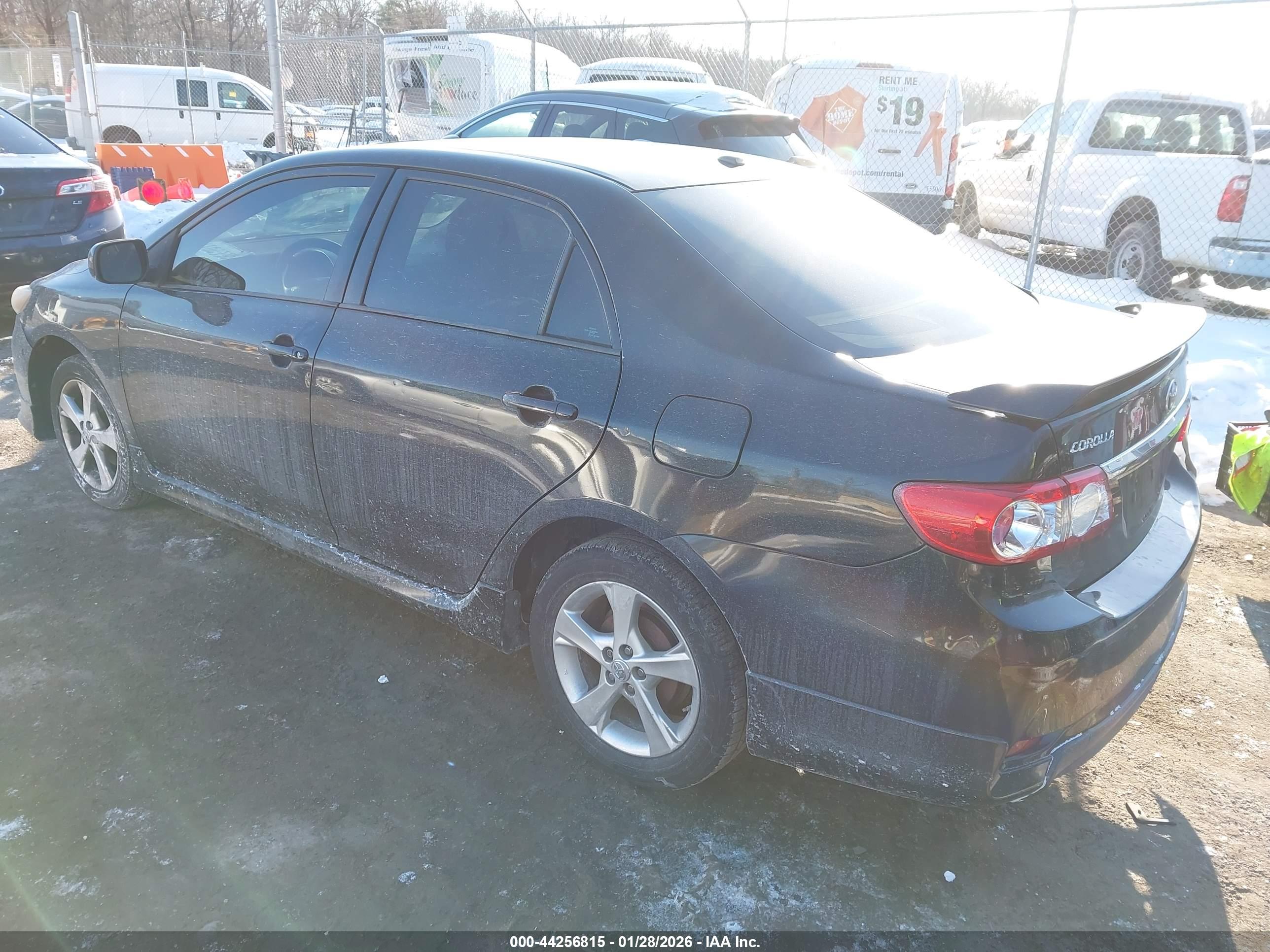 TOYOTA COROLLA image 3