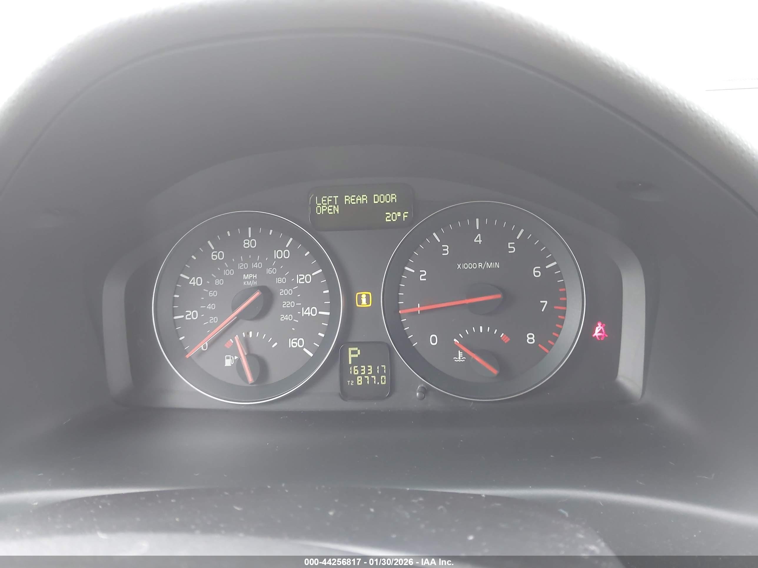 VOLVO S40 image 7