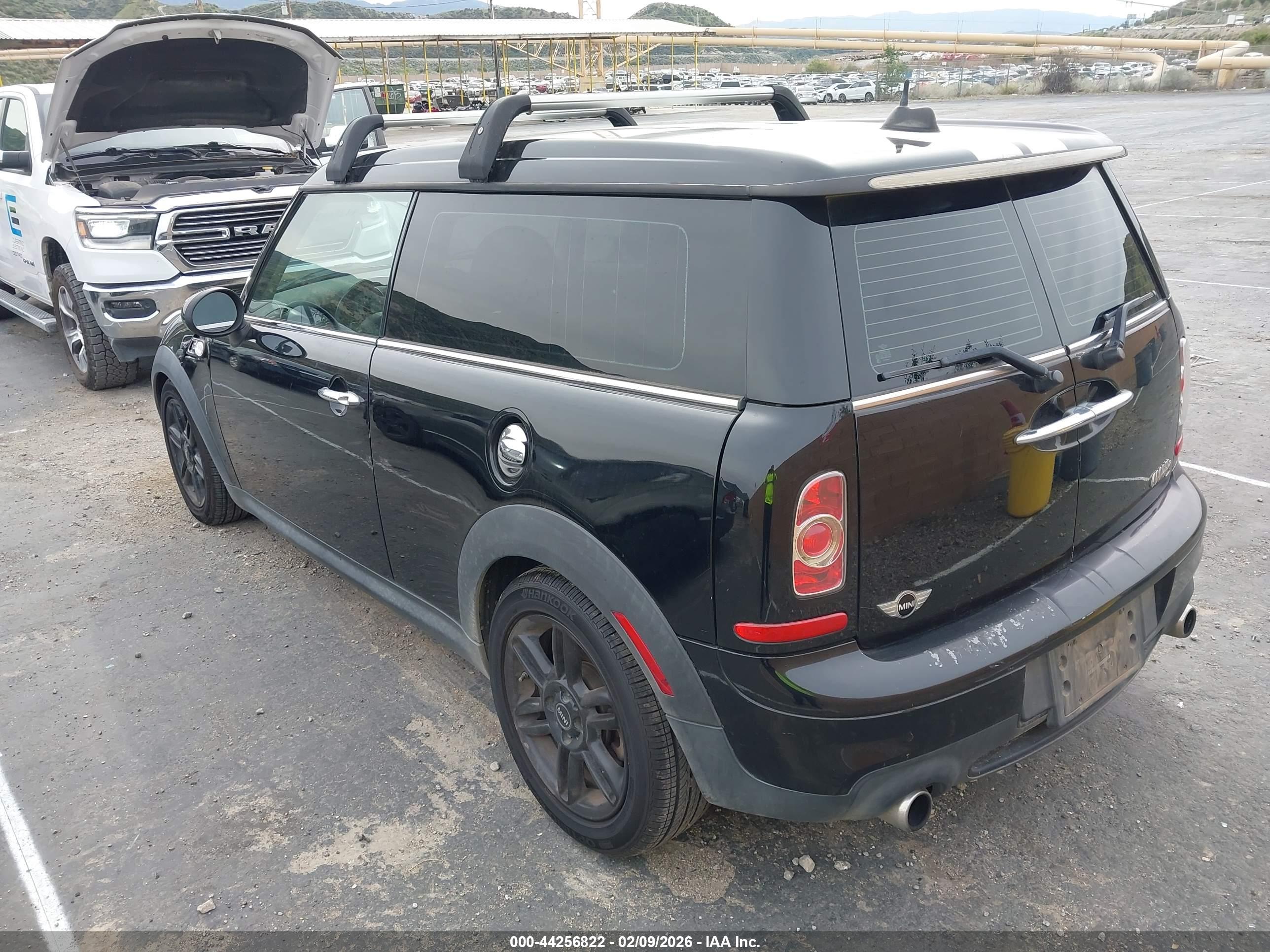 MINI CLUBMAN image 3